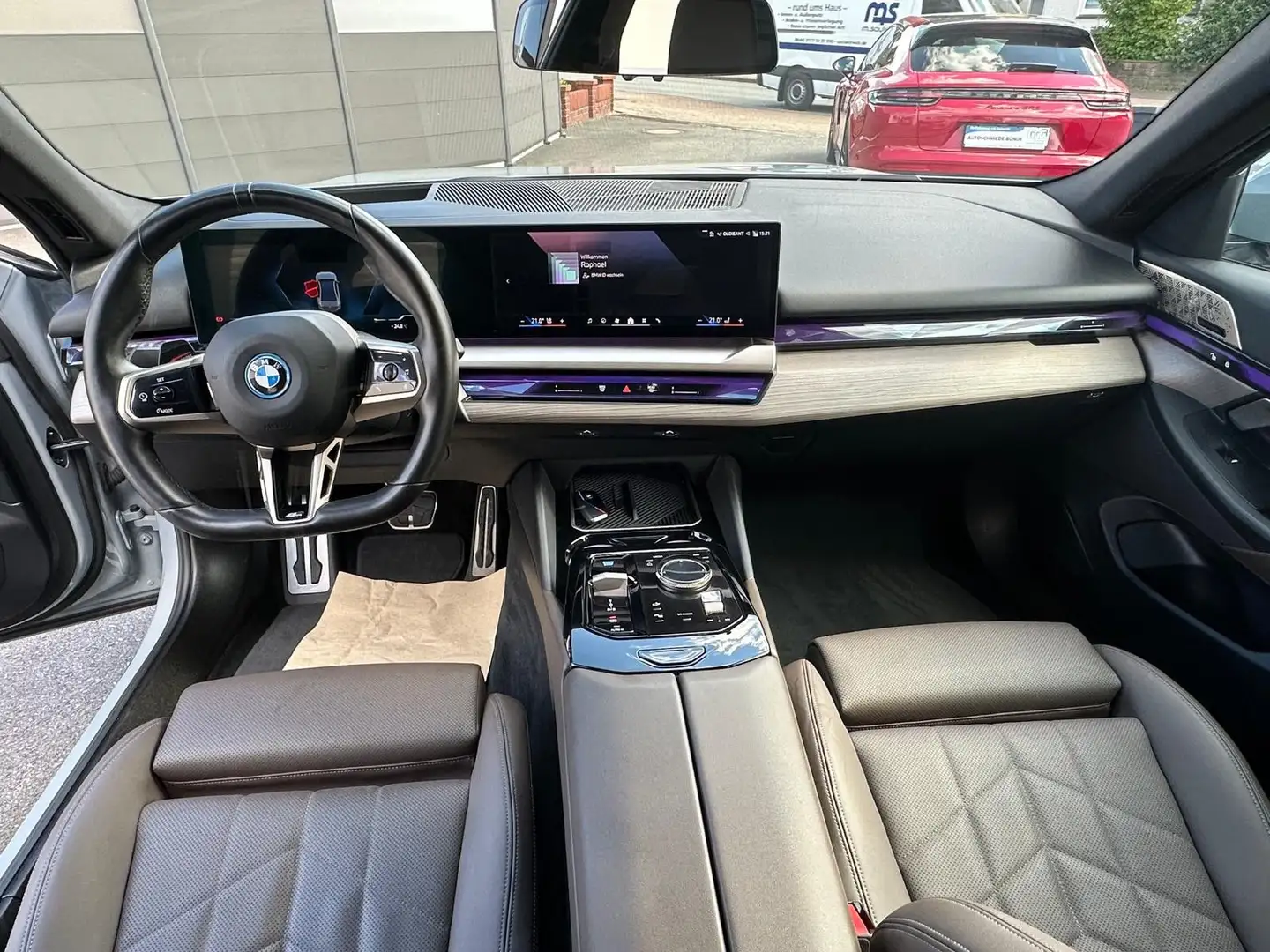 BMW i5 Lim. 40 eDrive M-Paket Sportpaket Gris - 2