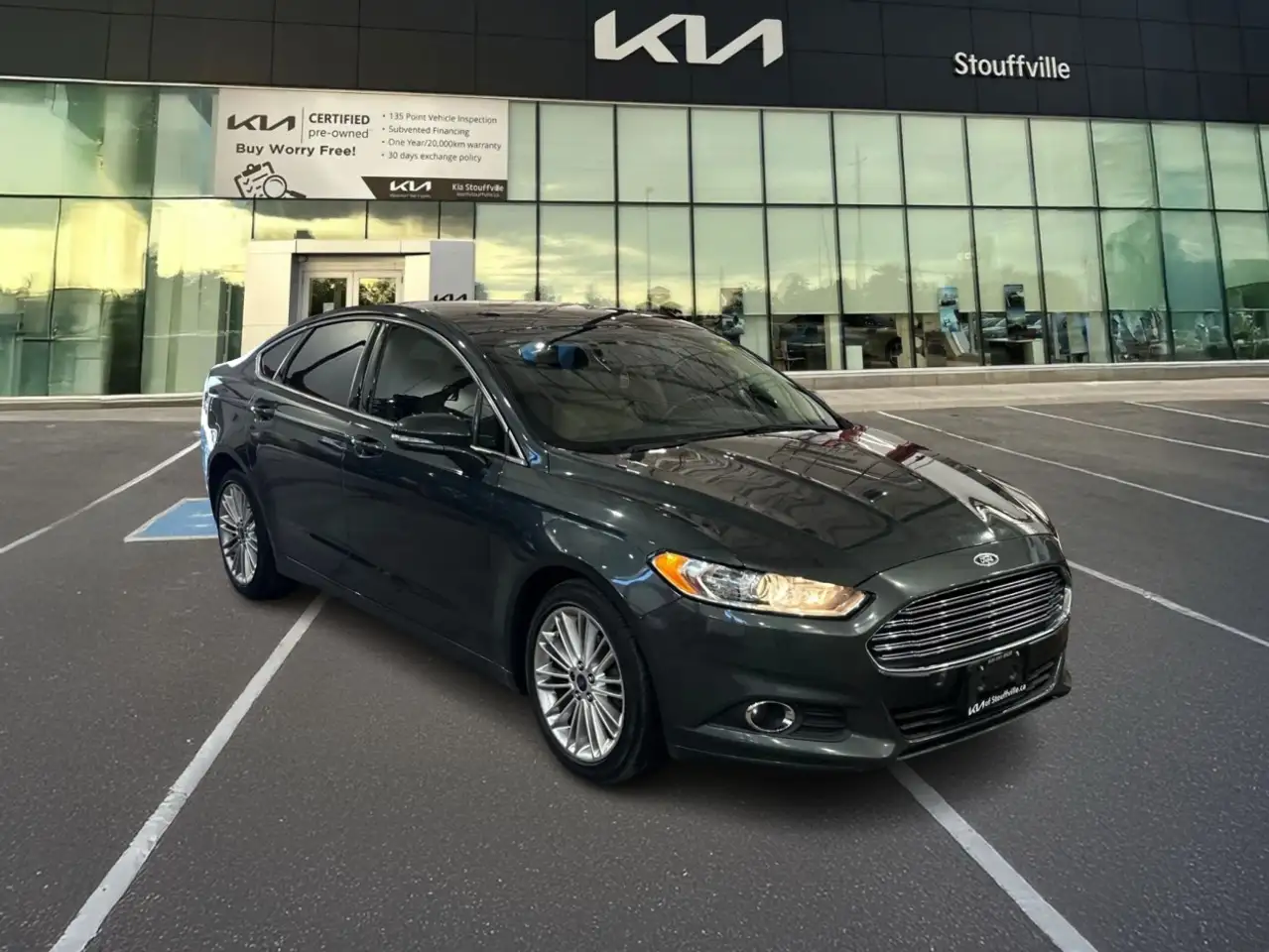 Ford Fusion снимка Ford Fusion