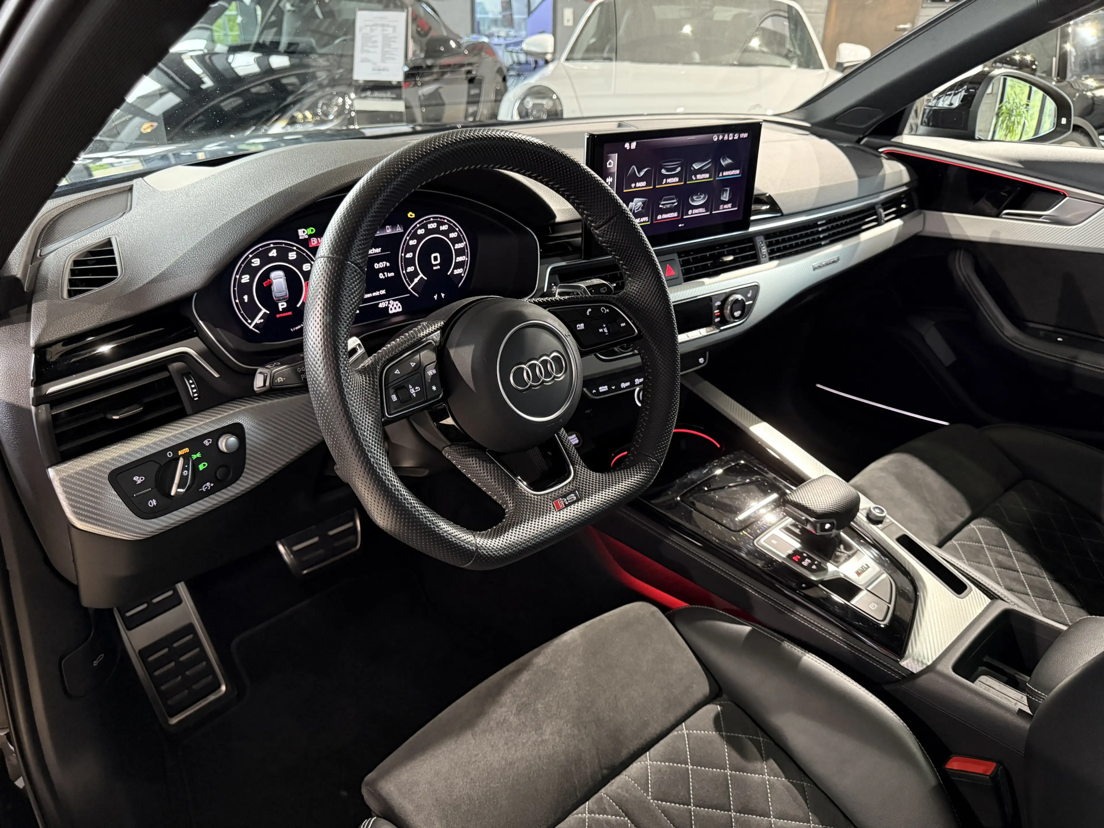 Audi RS4 2.9 TFSI quattro*PANO*ACC*B&O*MASSAGE*HUD* — photo 15