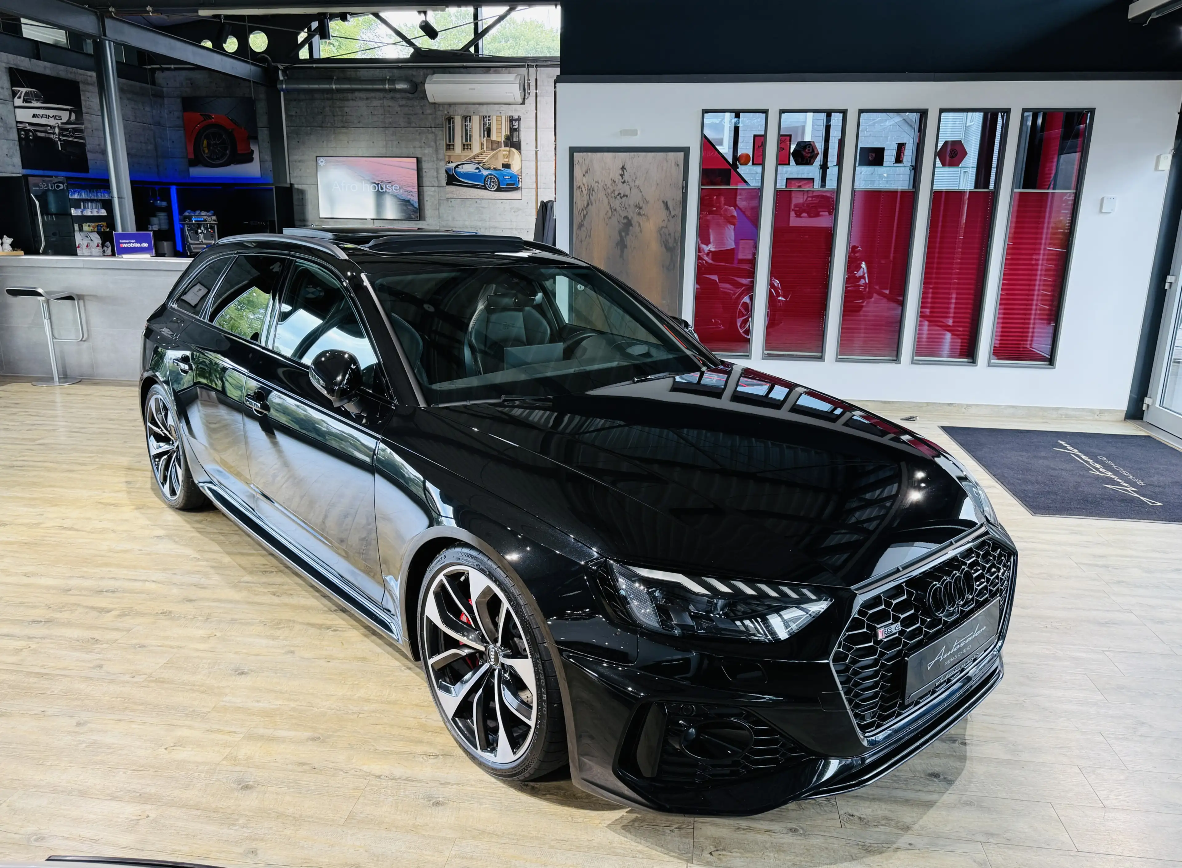 Audi RS4 2.9 TFSI quattro*PANO*ACC*B&O*MASSAGE*HUD* — photo 9