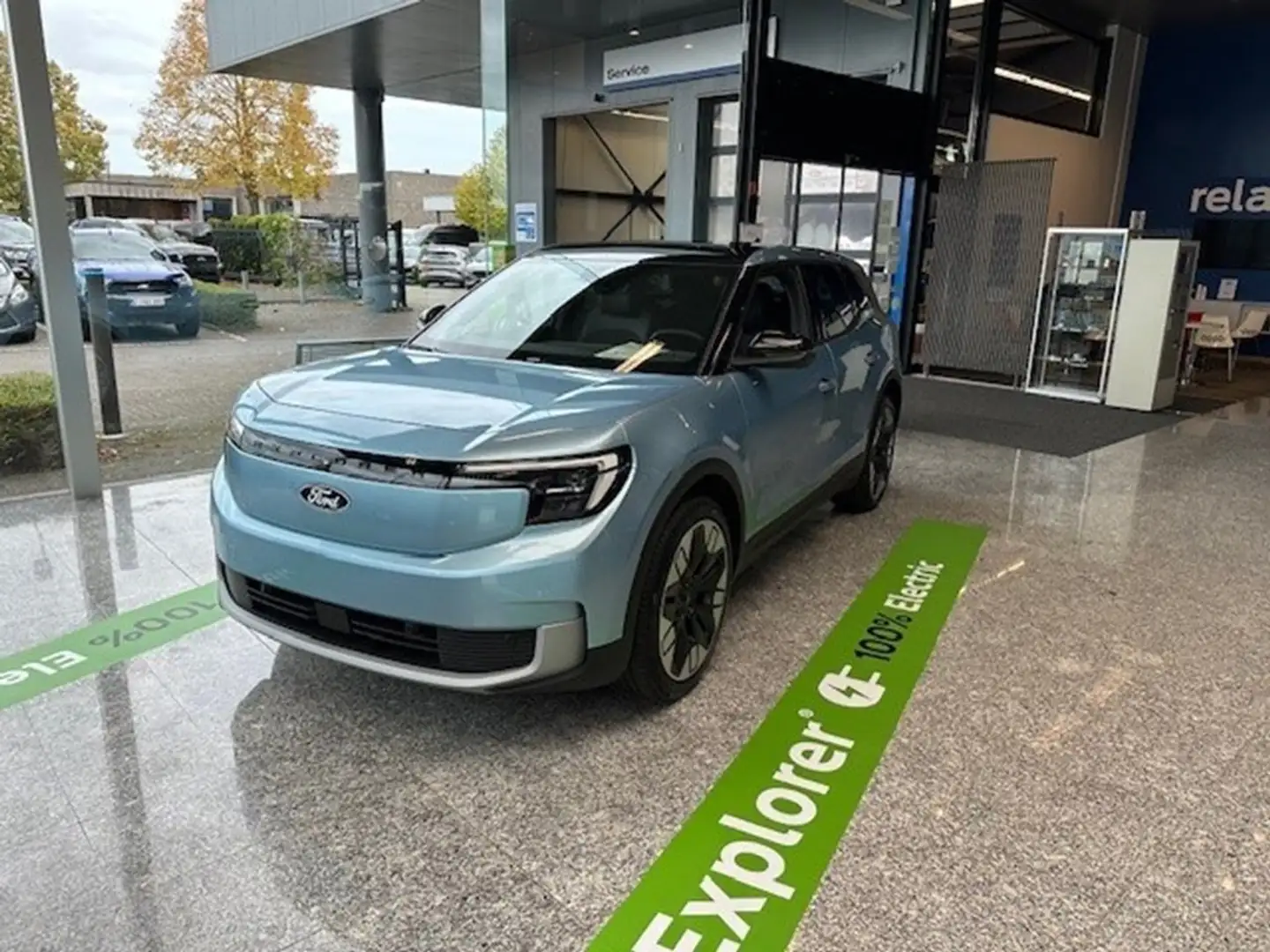Ford Explorer Premium Blauw - 1