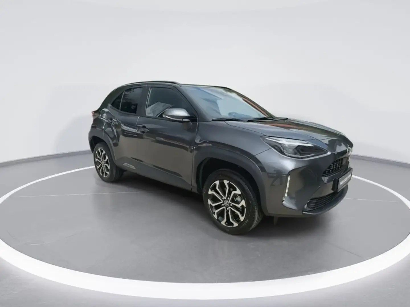 Toyota Yaris Cross Hybrid 130 4x4/Sondermodell/AHK/Sonderausstattung - 2