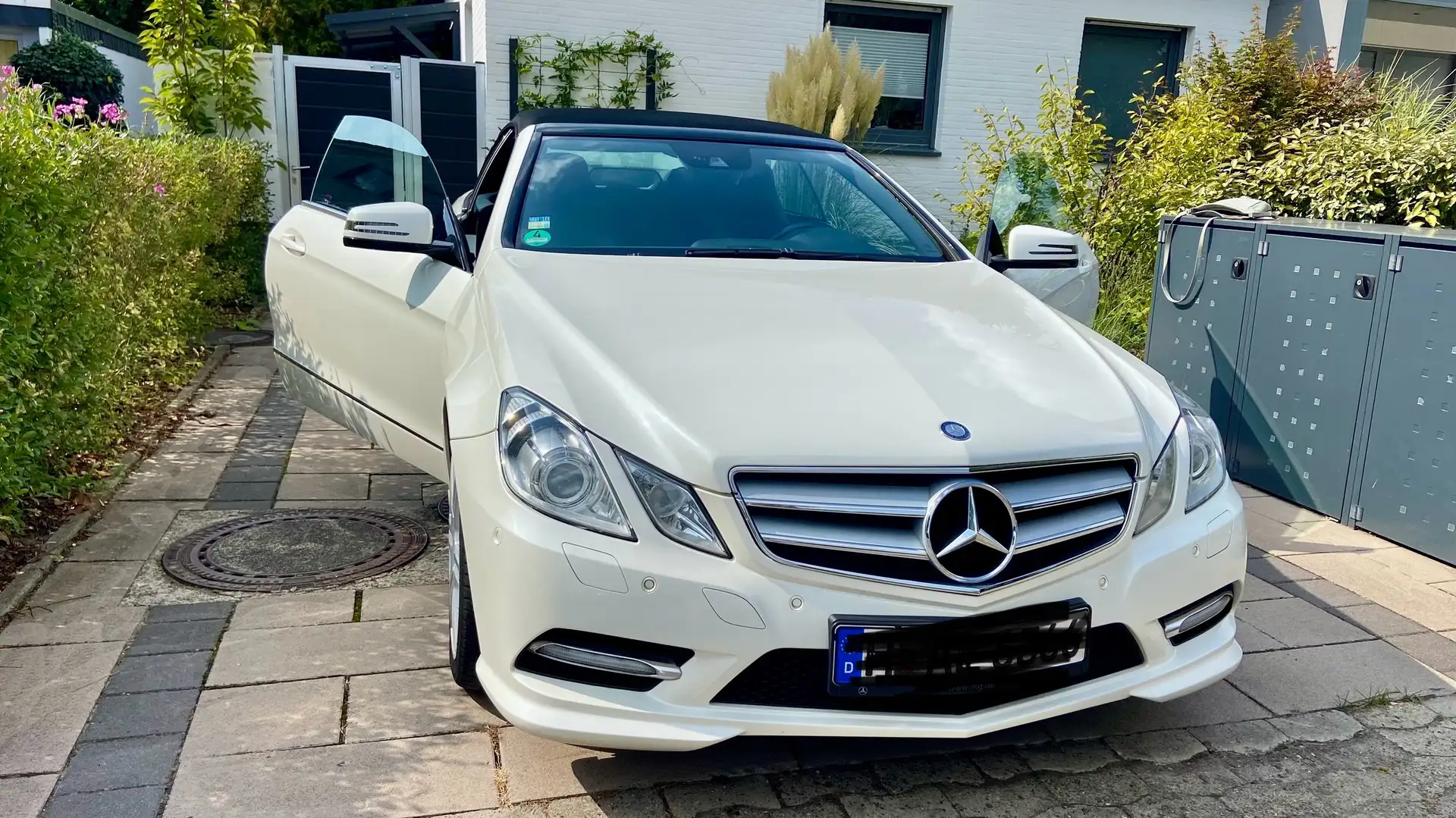 Mercedes-Benz E 350 E 350 CDI Cabrio AMG BlueEFFICIENCY 7G-TRONIC Alb - 1