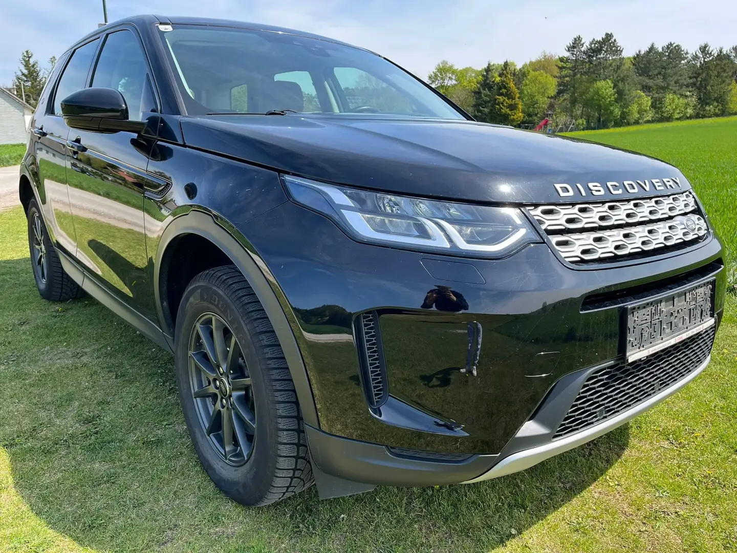 Land Rover Discovery Sport 2,0 TD4 D150 Schwarz - 1