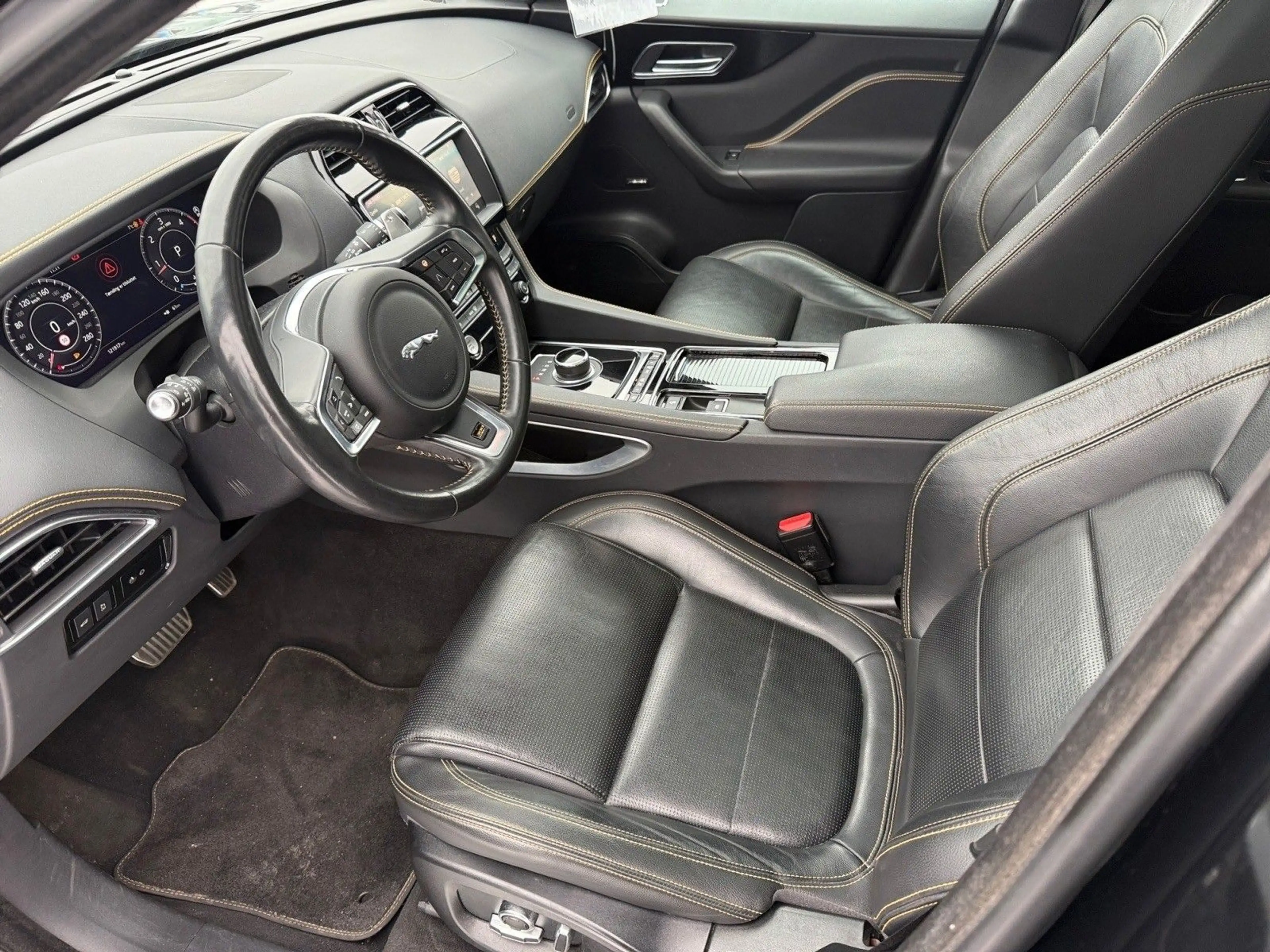 Jaguar F-Pace F-PACE R- 300 Sport AWD R 22 Zoll — photo 9