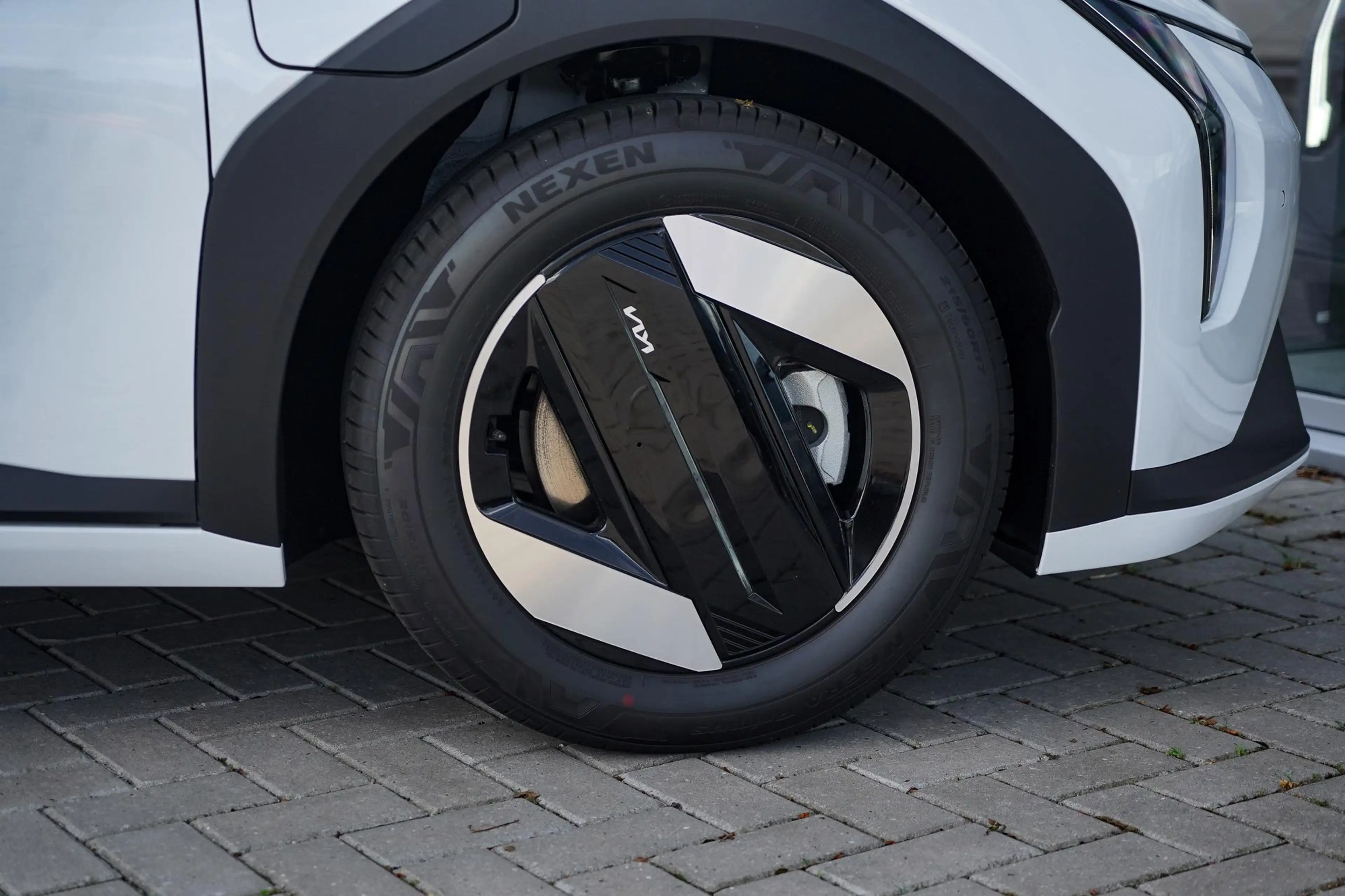 Kia EV4 Air 58.3 kWh | Direct beschikbaar | Navigatie | LE — photo 7
