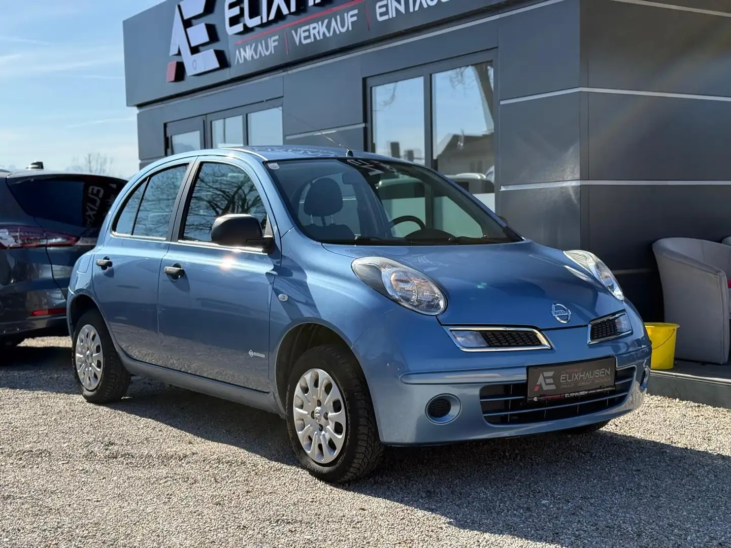 Nissan Micra Visia Blau - 1