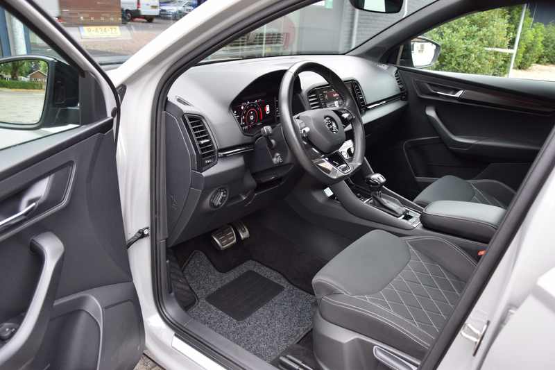 Skoda Karoq 1.5 TSI 150PK ACT Sportline Business DSG Automaat — photo 9