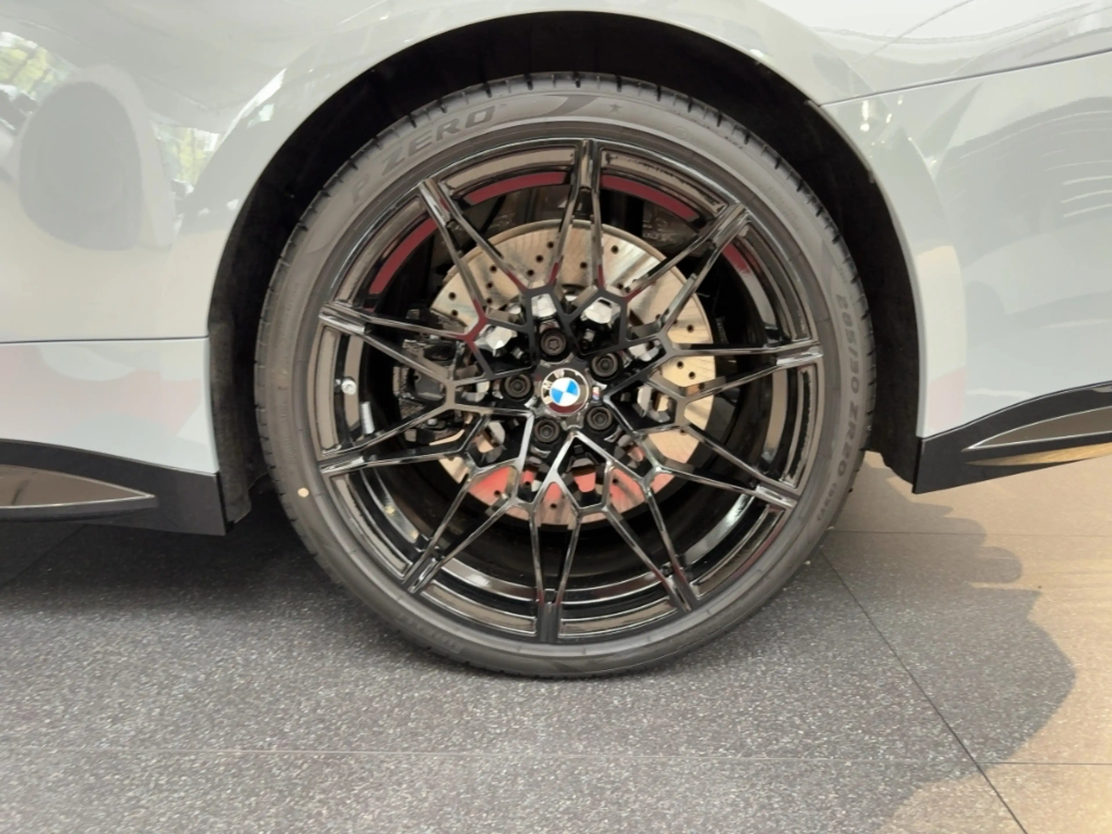 BMW M4 Competition Coupe mit M Sportpaket HUD AD Navi Led — photo 13