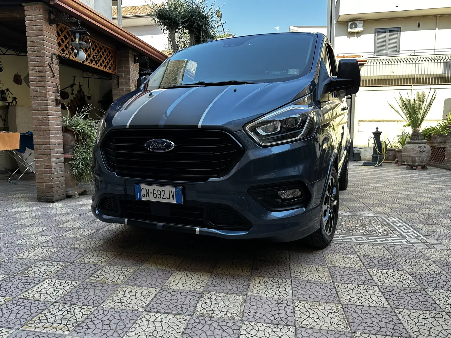 Ford Tourneo Custom Sport - 1