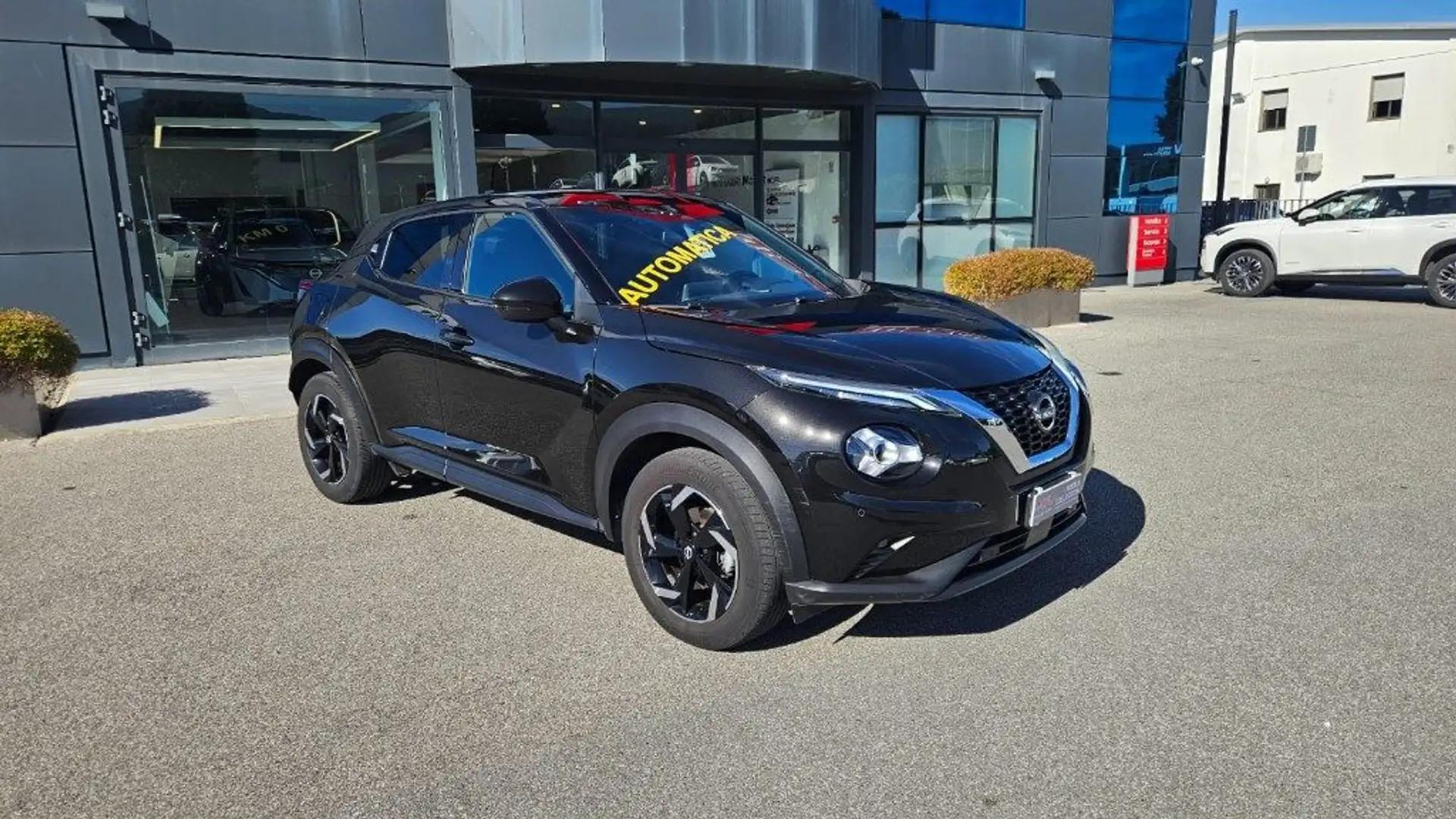 Nissan Juke 1.0 DIG-T 114 CV DCT N-Connecta Zwart - 2