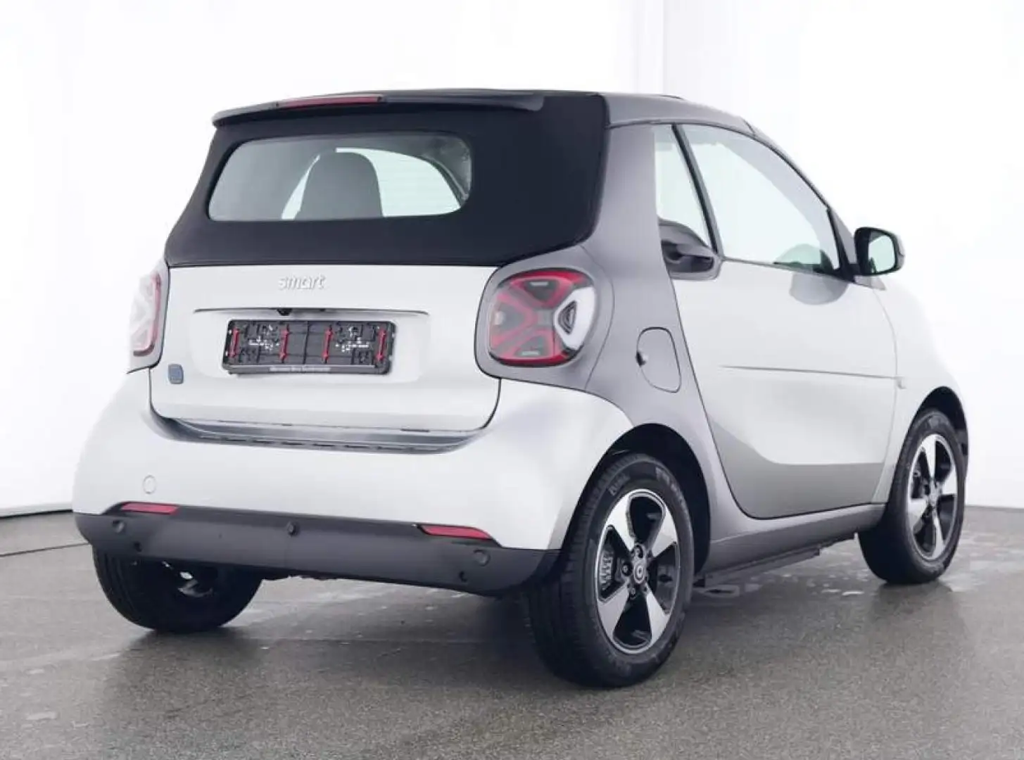 smart forTwo EQ cabrio EXCLUSIVE #4JAHREGARANTIE #COOL Argent - 2