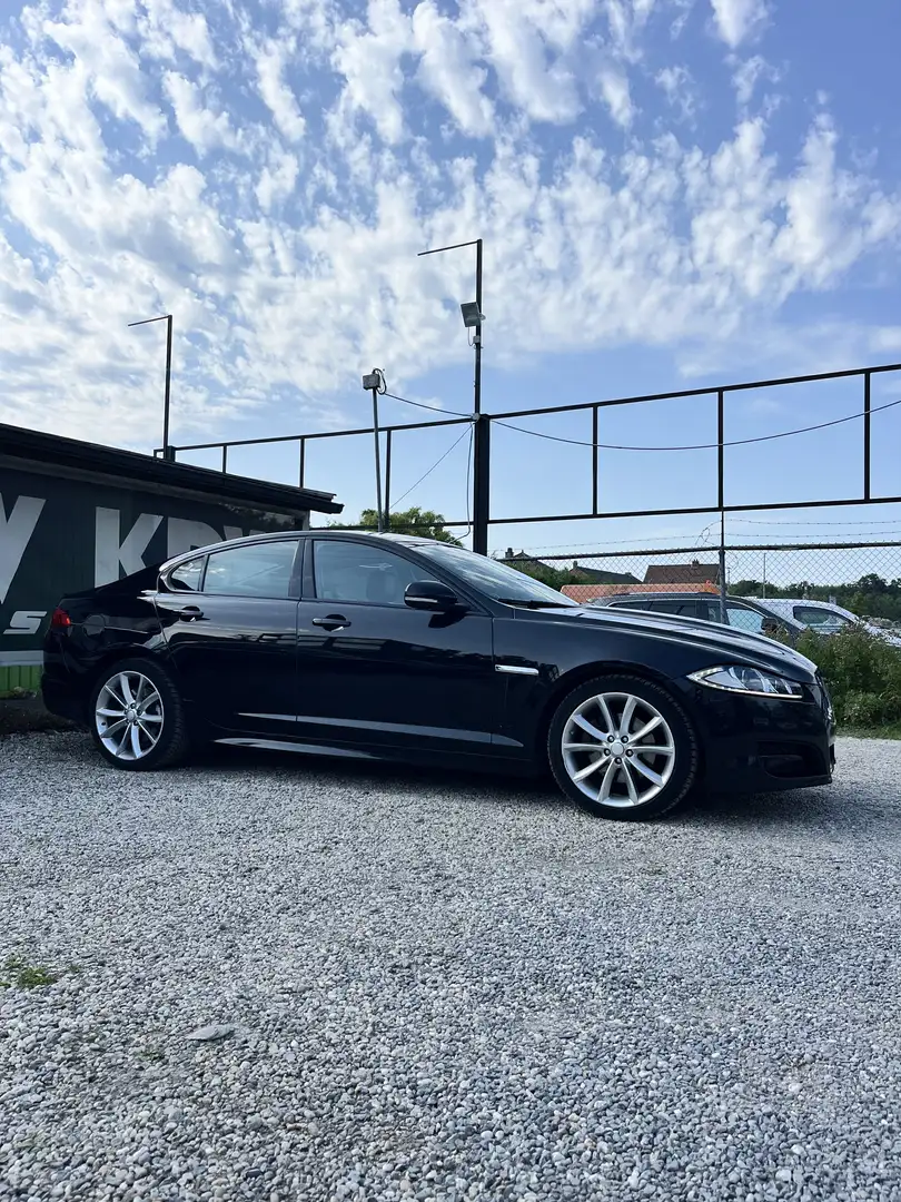 Jaguar XF XF 2.2 Diesel Zwart - 2