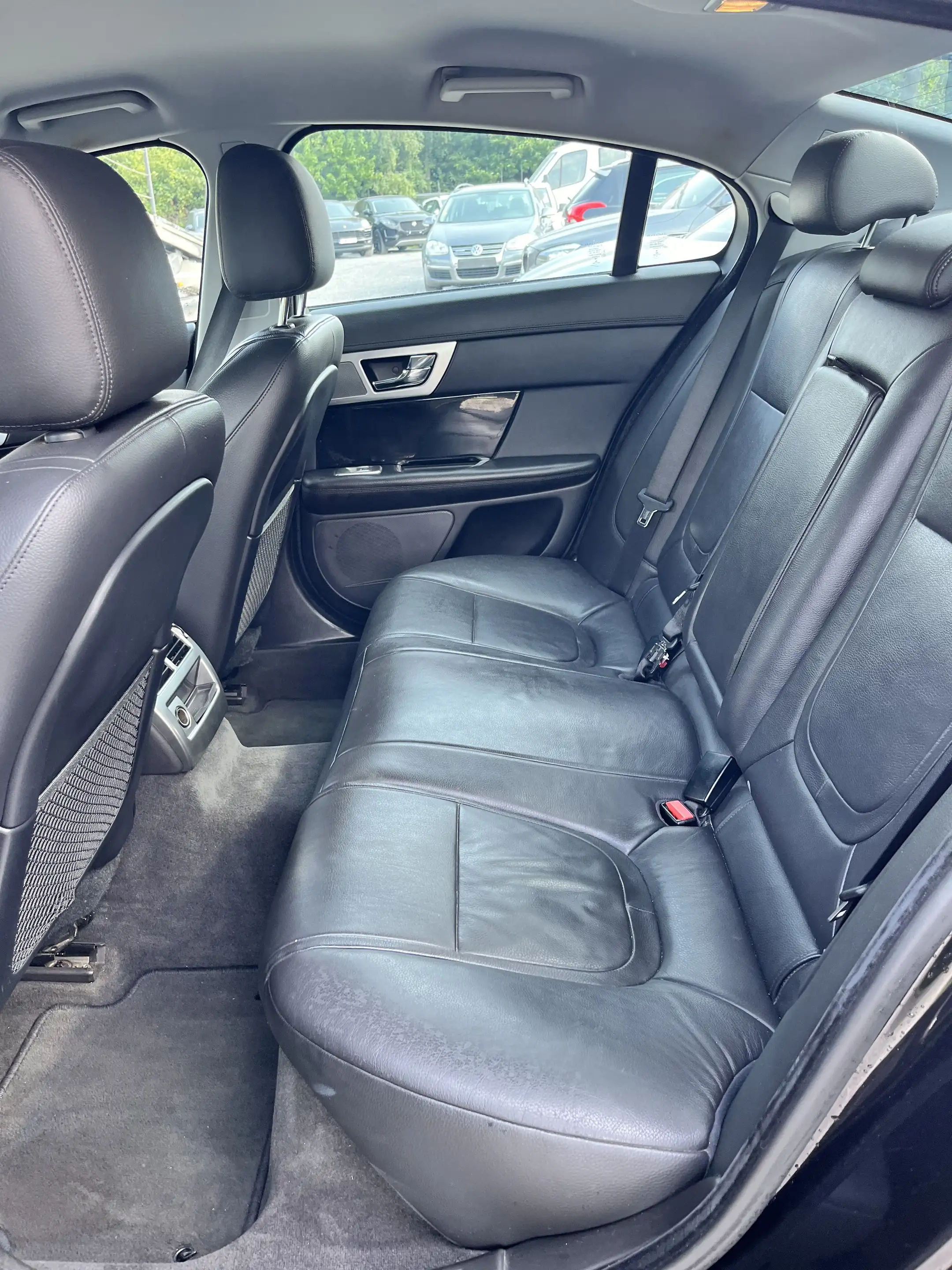 Jaguar XF XF 2.2 Diesel — photo 12