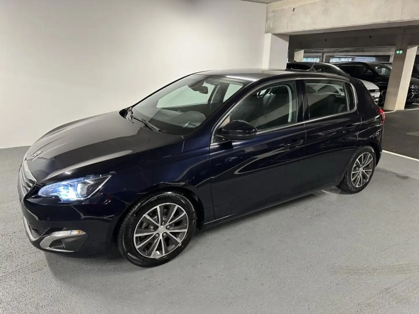 Peugeot 308 1.2 Puretech 130ch Allure S\u0026S EAT6 5p Bleu - 1