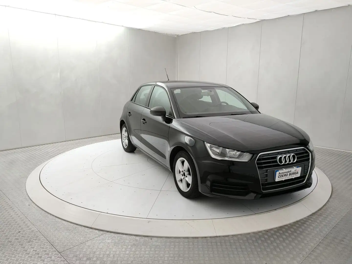 Audi A1 SPB 1.4 TDI Negro - 1