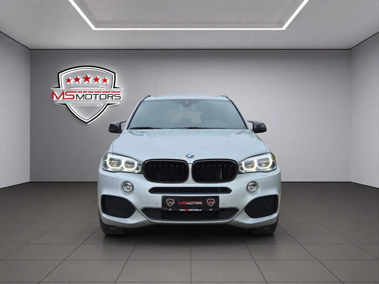 BMW X5 xDrive30d Aut. M PAKET*RFK*PANO*20 ZOLL*KEYLESS* Silber - 2