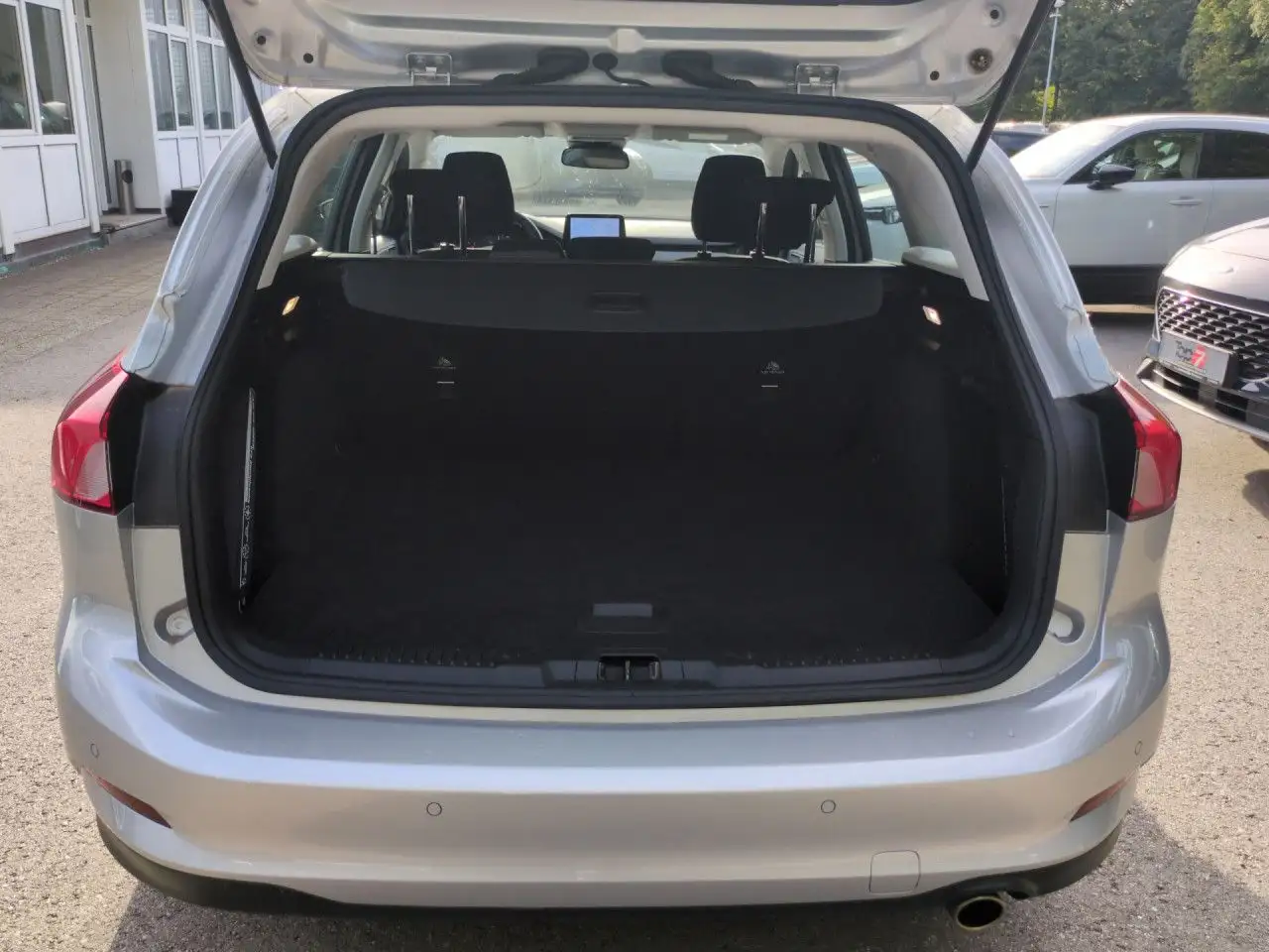 Ford Focus Turnier 1.0 EcoBoost Cool&Connect Automatik, миниатюра 17