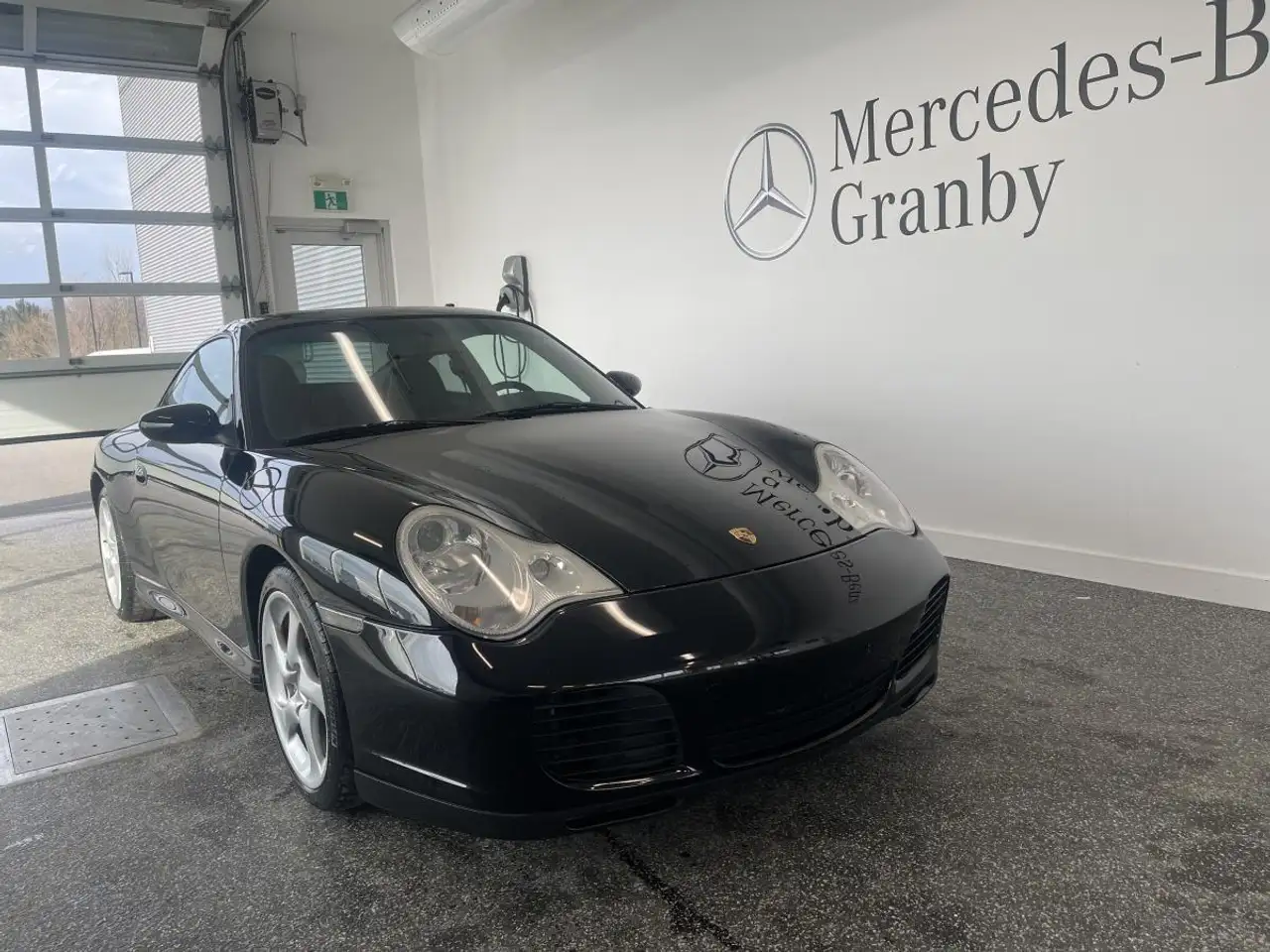 2003 Porsche 911