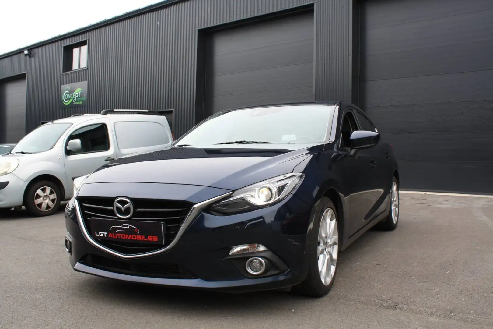 Mazda 3 III 2.2 150 Dynamique 5p Bleu - 2