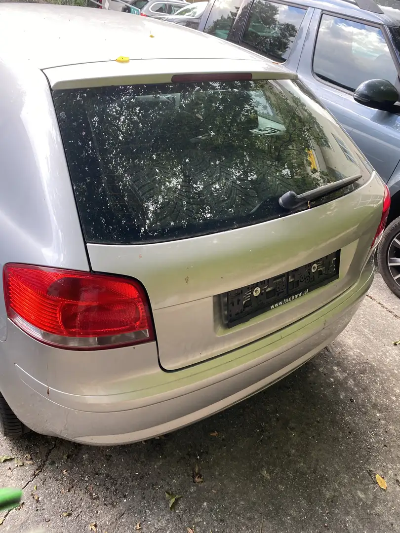 Audi A3 Attraction 1,9 TDI - 2