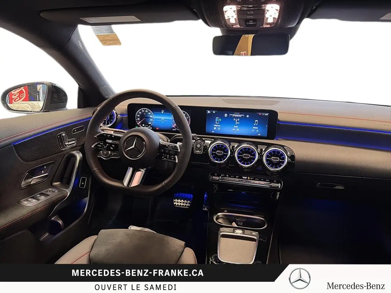 Mercedes-Benz CLA снимка Mercedes-Benz CLA