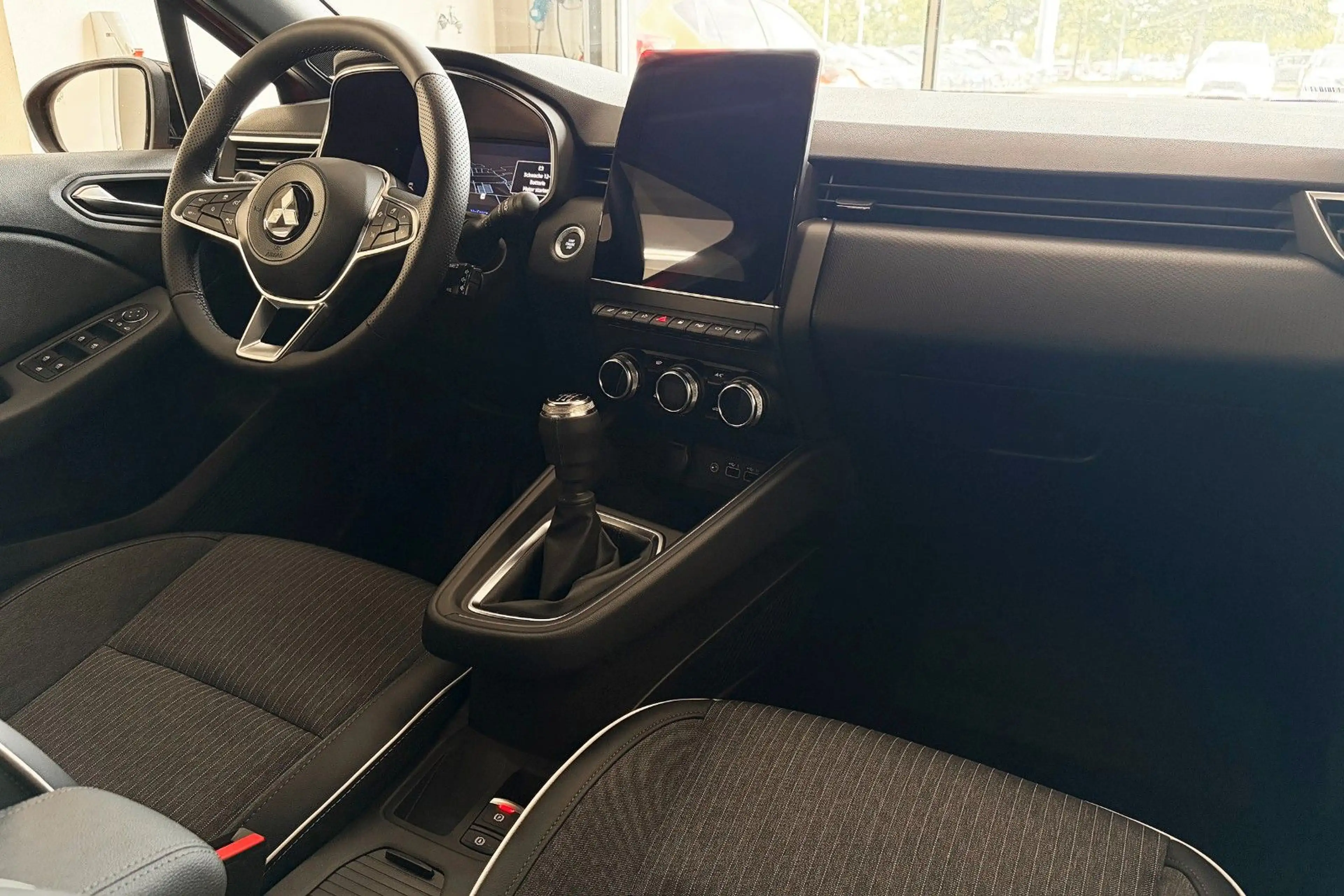 Mitsubishi Colt Top*DAB*NAVI*360°* — photo 12