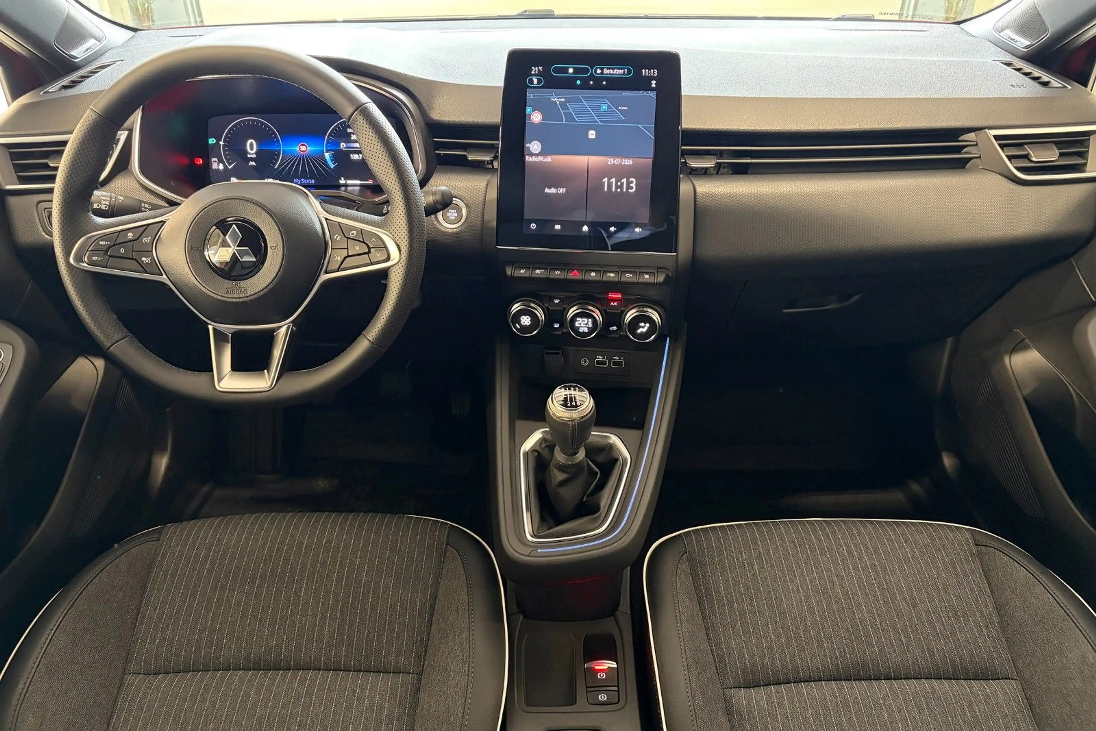 Mitsubishi Colt Top*DAB*NAVI*360°* — photo 13