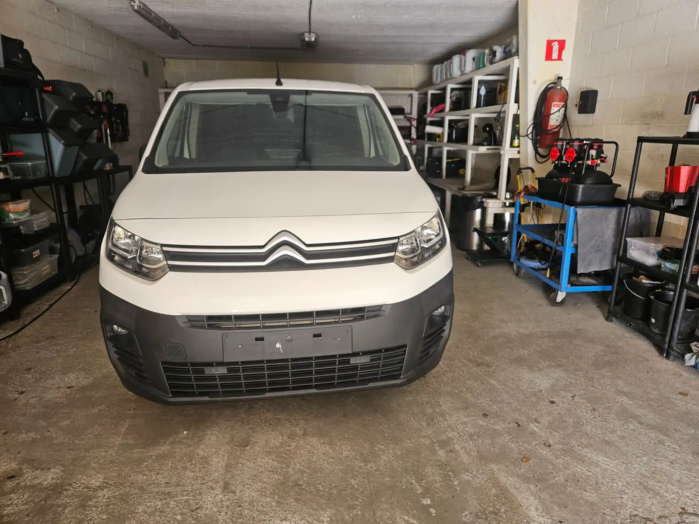Citroen Berlingo 1.2 essence  (EU6.3) Blanc - 1
