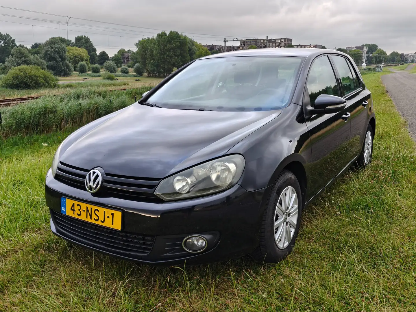 Volkswagen Golf Volkswagen Golf 1.2 TSİ 77KW 5D 2011 Zwart Zwart - 1