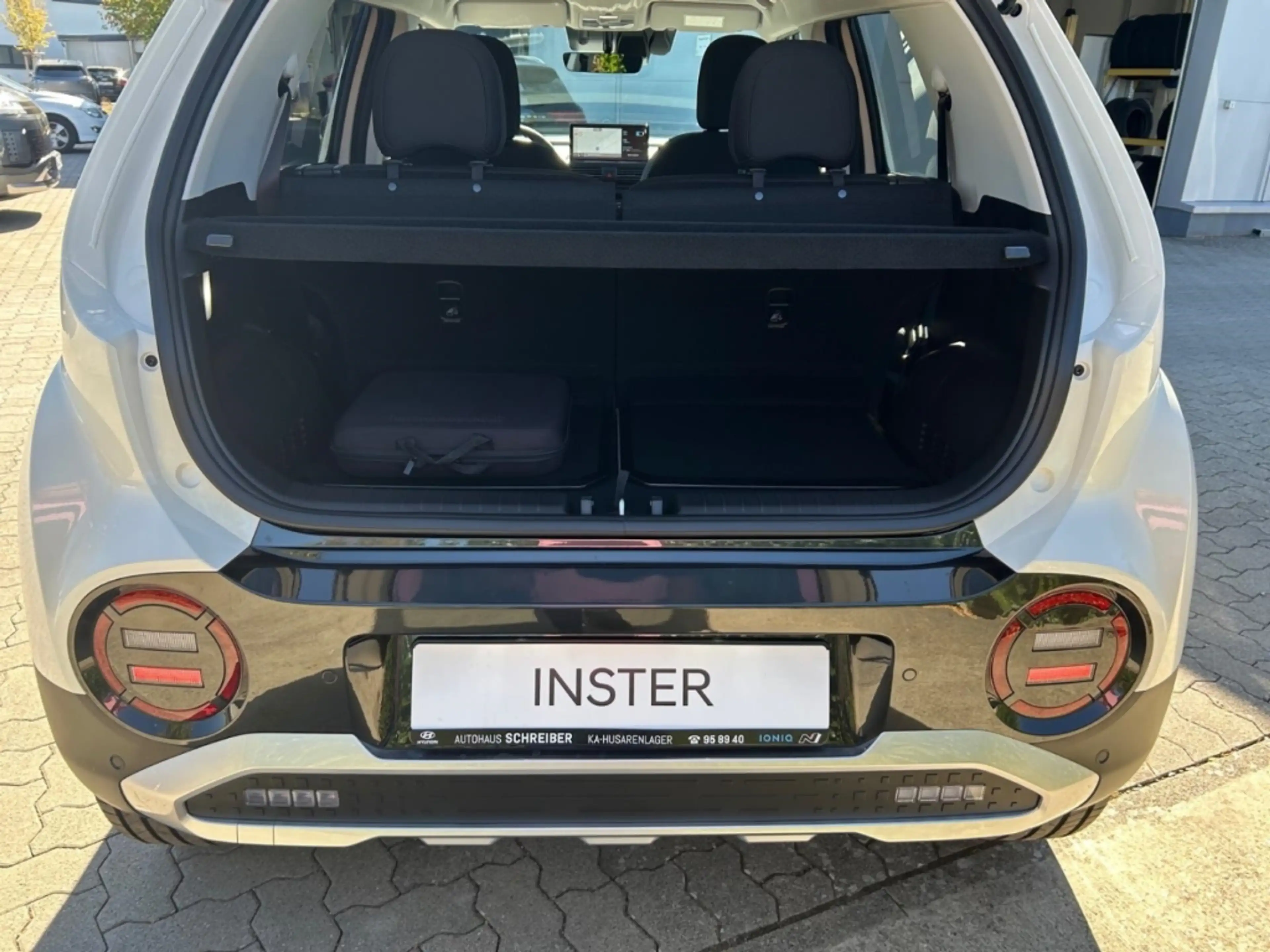 Hyundai Inster Elektro Prime 115PS LED Wärmep 360°Totwinkel — photo 12