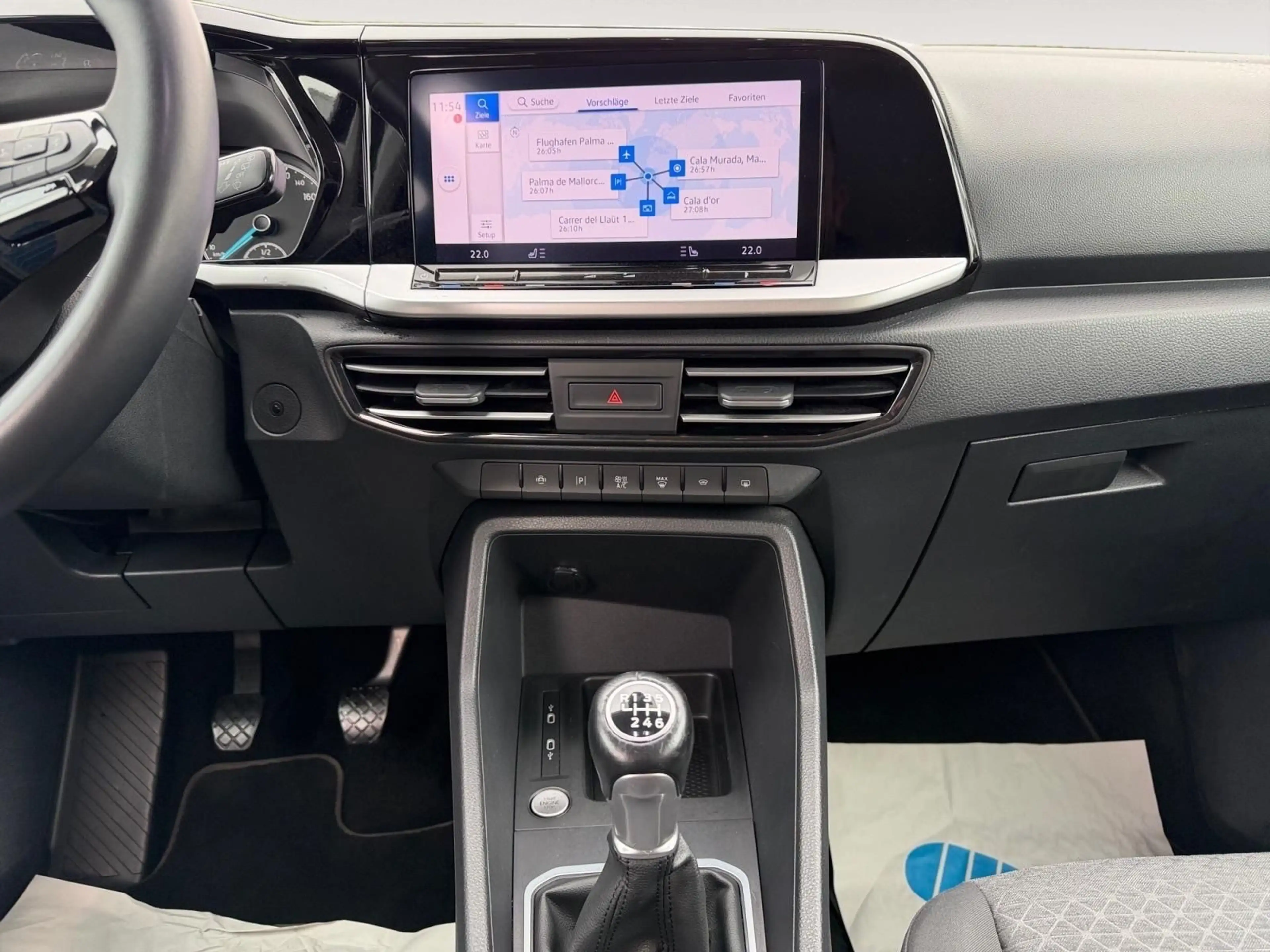 Ford Tourneo Connect Titanium — photo 11