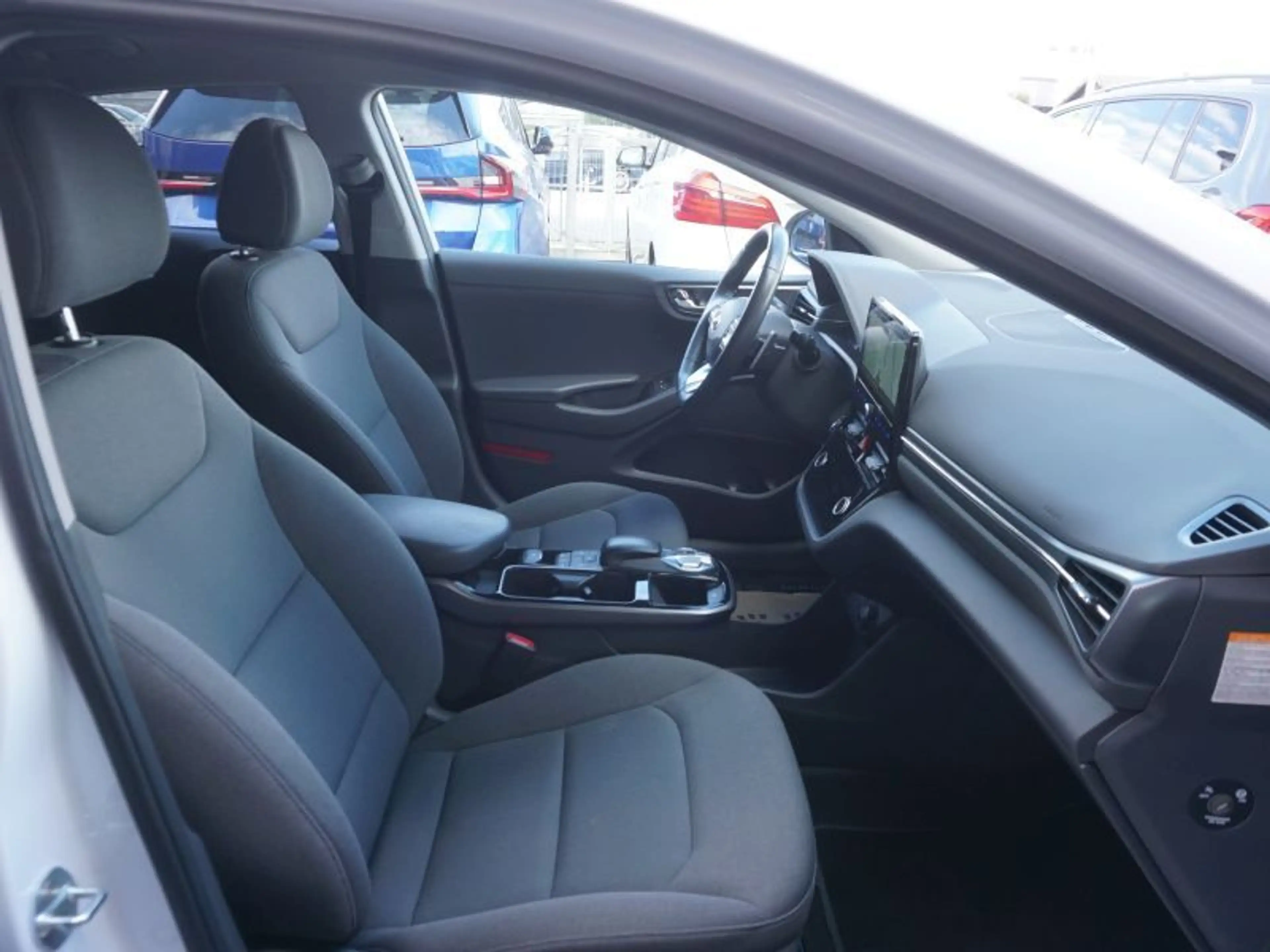 Hyundai IONIQ Level 4 Aut. *LED+NAVI+KAMERA* — photo 10