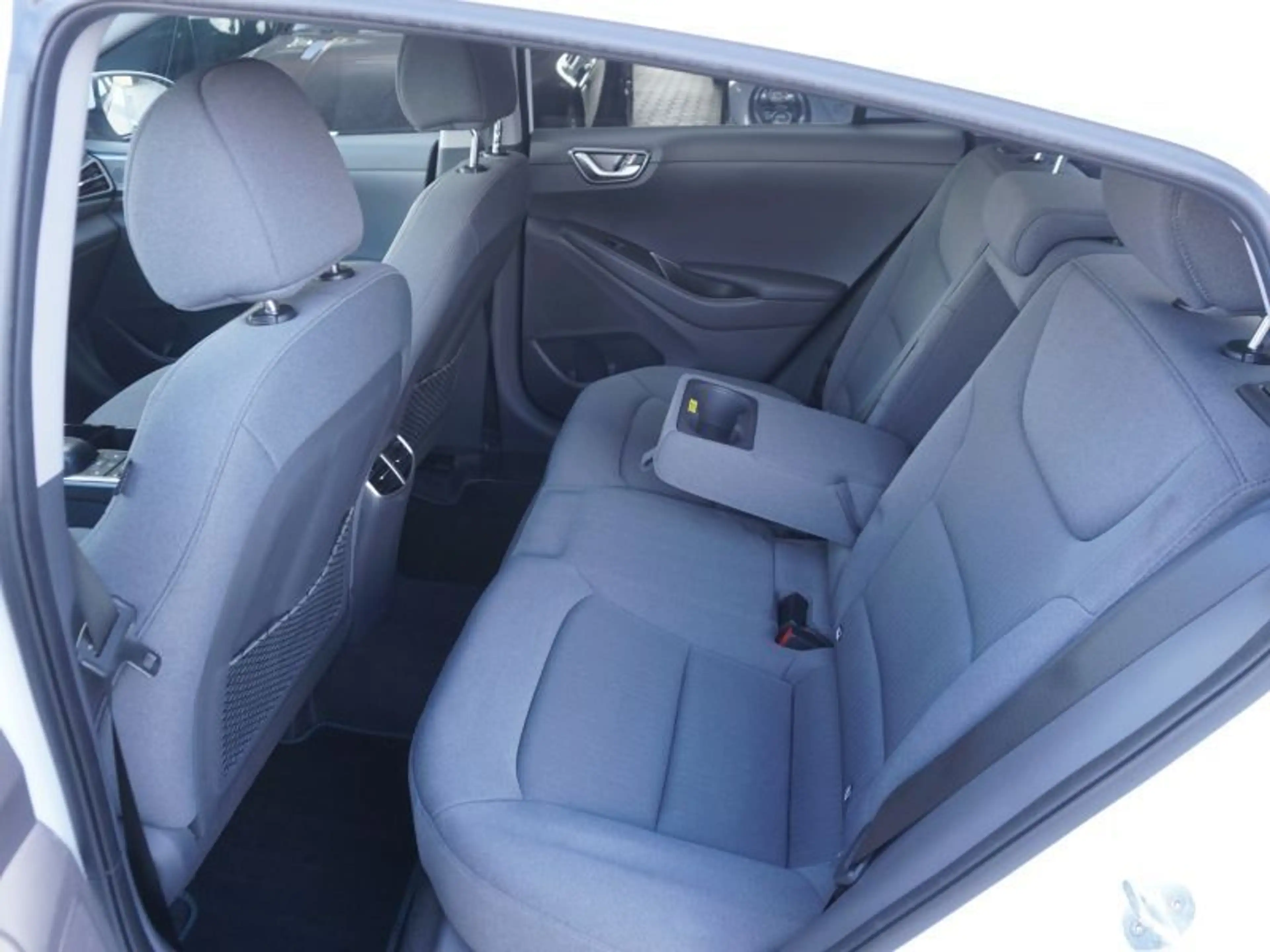 Hyundai IONIQ Level 4 Aut. *LED+NAVI+KAMERA* — photo 12