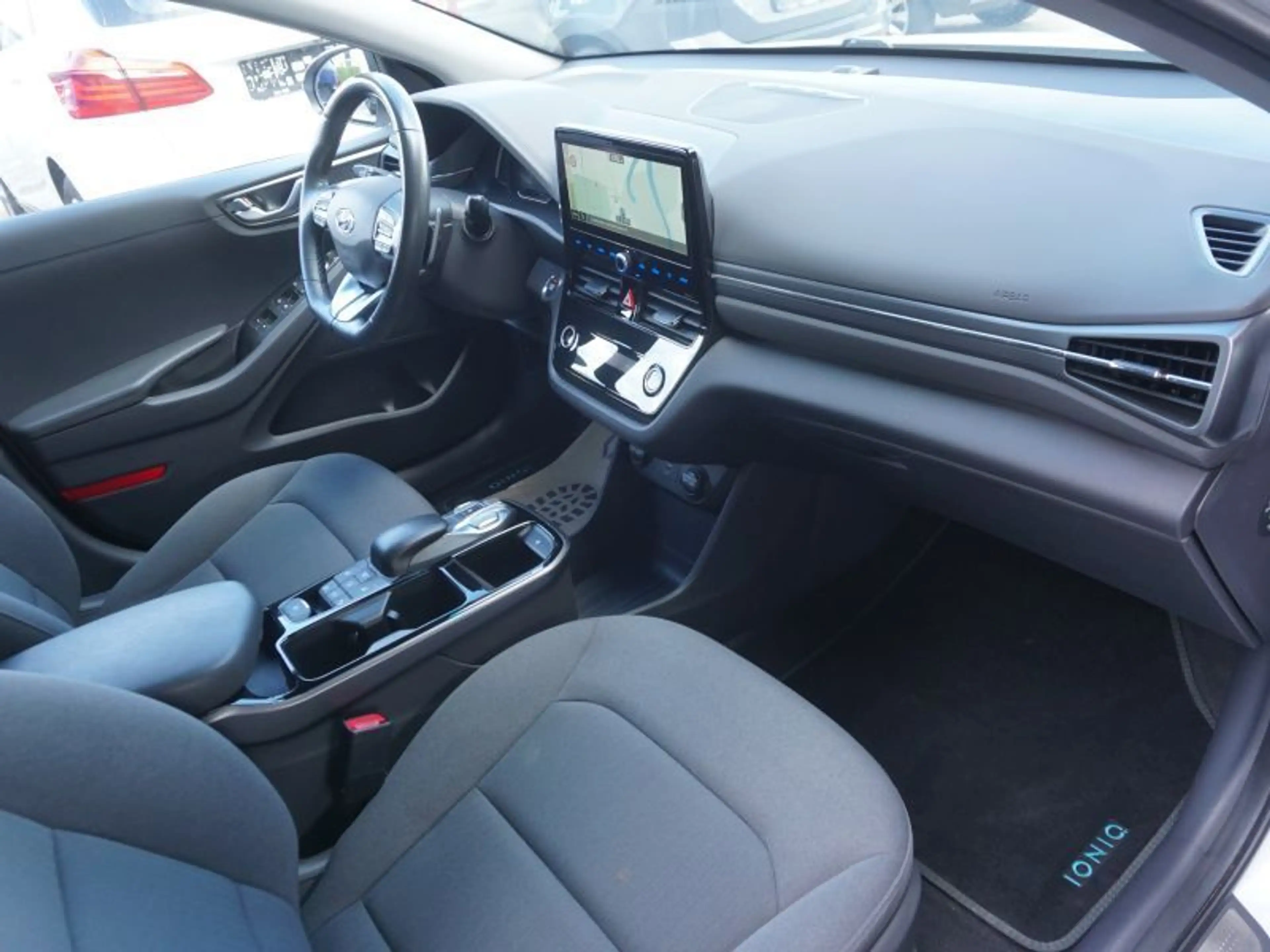 Hyundai IONIQ Level 4 Aut. *LED+NAVI+KAMERA* — photo 11