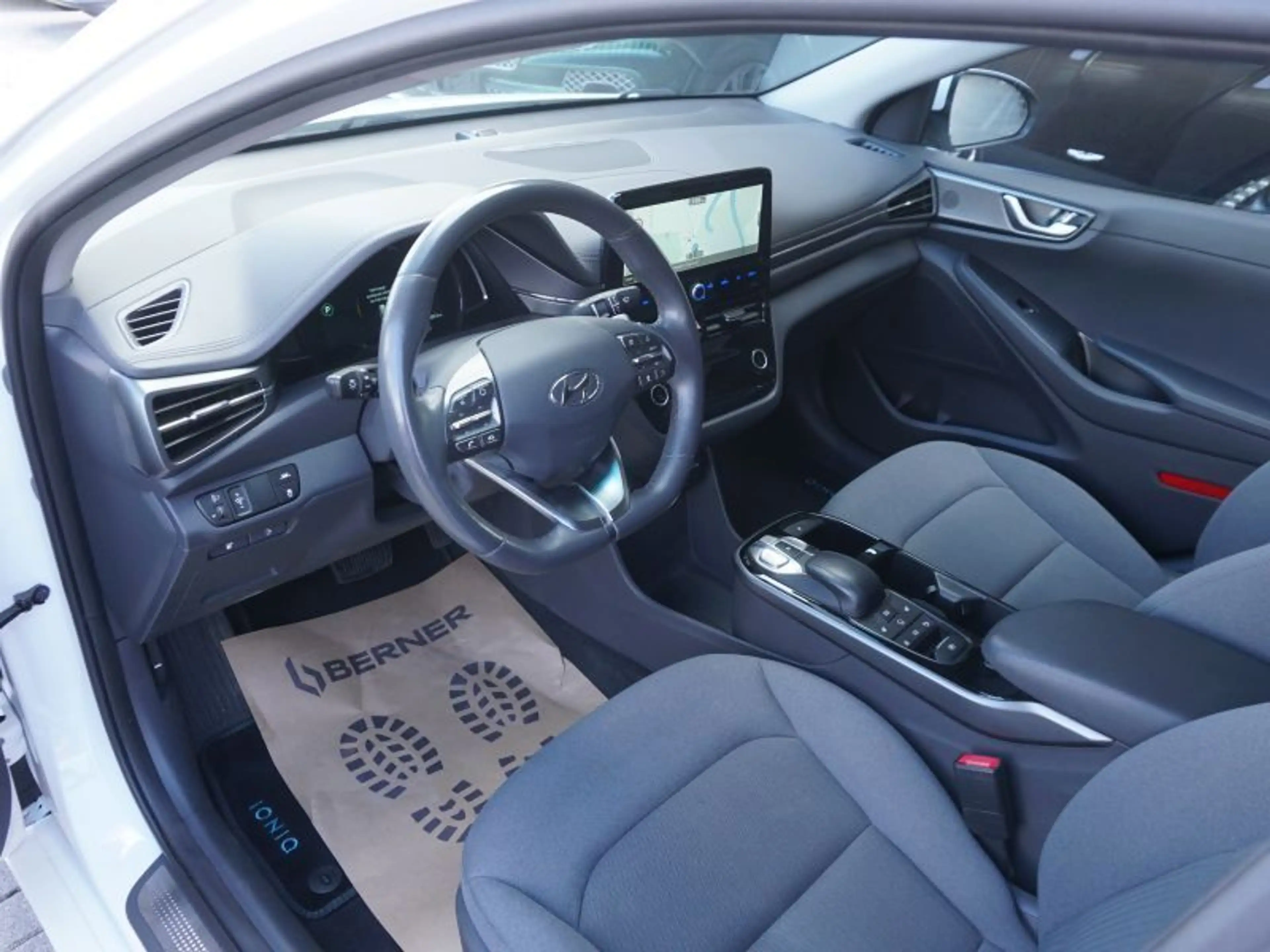 Hyundai IONIQ Level 4 Aut. *LED+NAVI+KAMERA* — photo 8