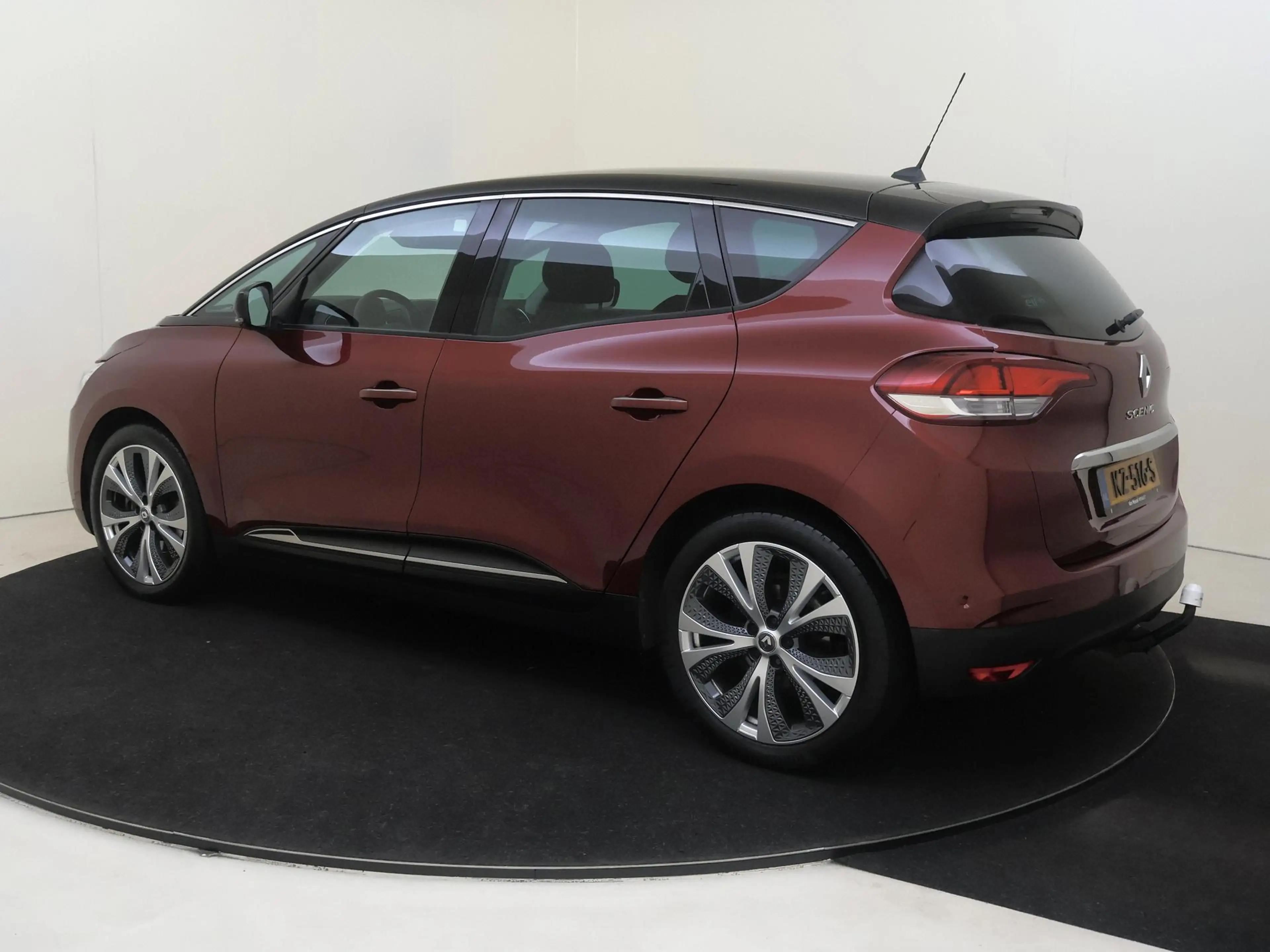 Renault Scenic 1.2 TCe Intens | Navigatie | Climate control | Cam — photo 3