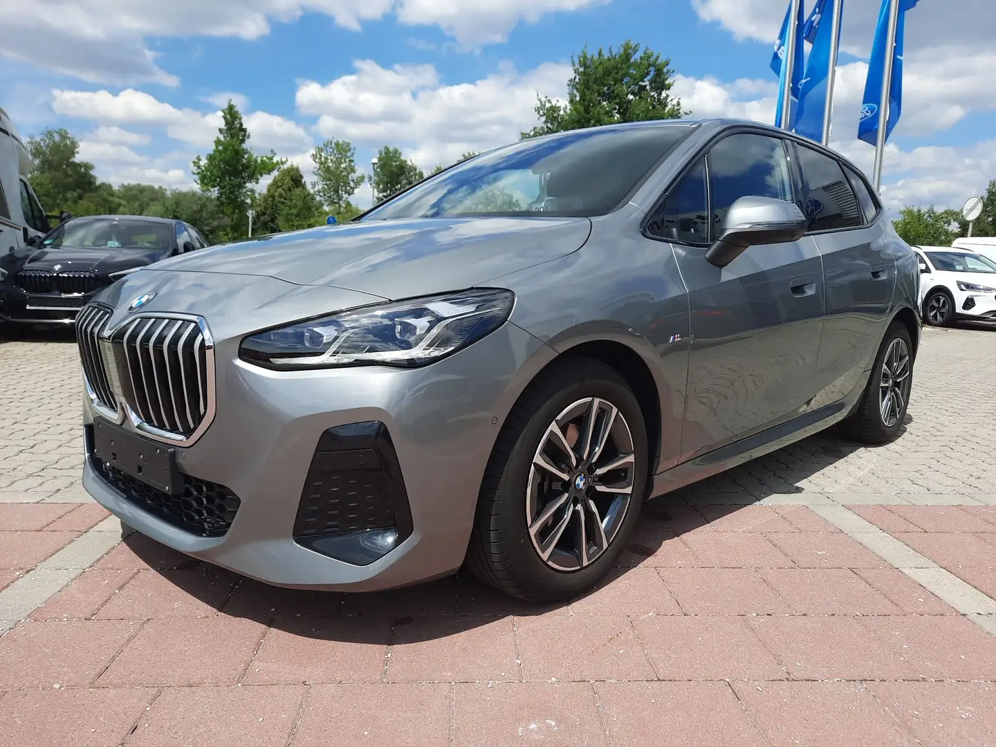 BMW 218 i Active Tourer M-Sport LED LED HUD 360-Kam. Gri - 2