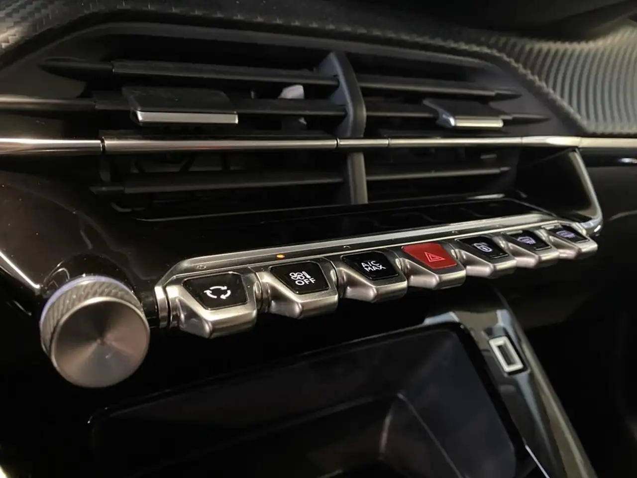 Peugeot 208 1.2 puretech Active Pack s&s 75cv PROMO, миниатюра 11