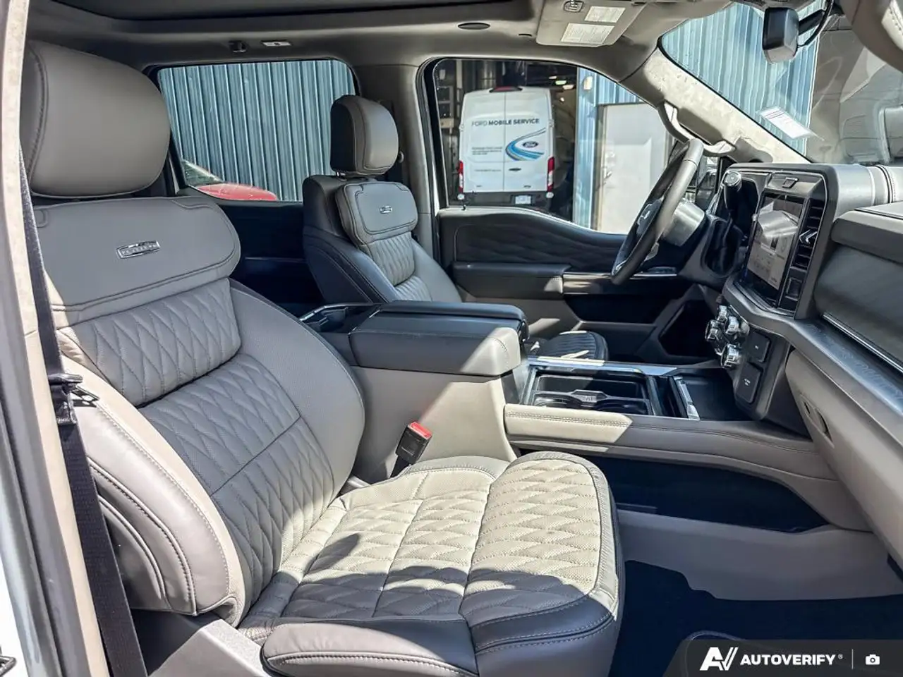 Ford F 350 снимка Ford F 350