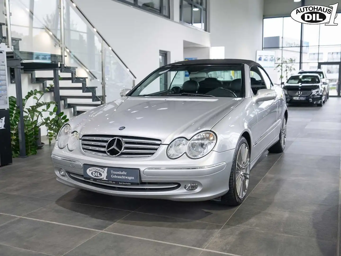 Mercedes-Benz CLK 200 K*CABRIO*TÜV NEU* *SCHECKHEFT*KLIMA*SHZ* Silber - 2