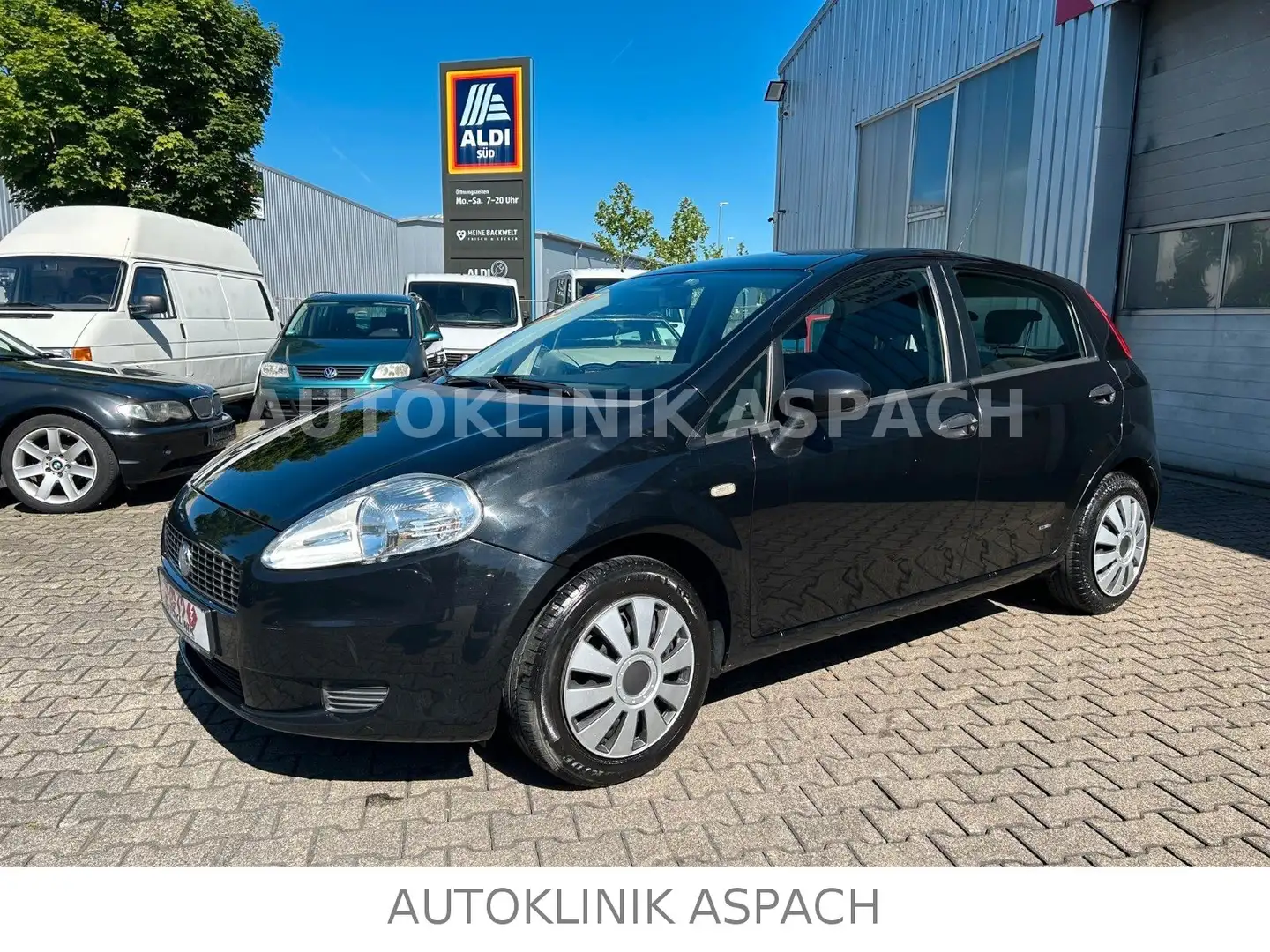 Fiat Grande Punto 1.2 Dynamic * ZahnriemenWP NEU * Kupplung NEU * Negro - 1