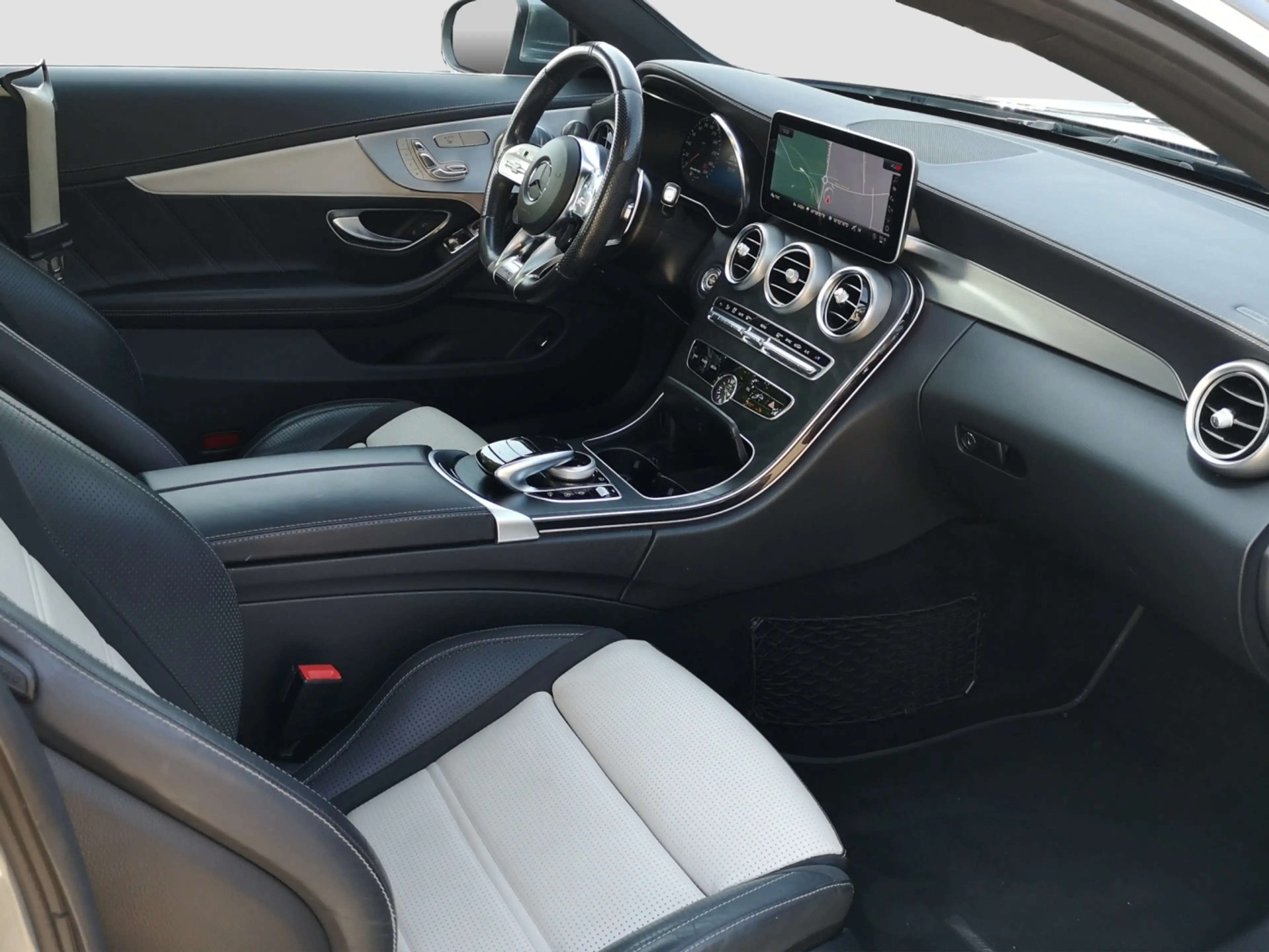 Mercedes-Benz C 63 AMG S Coupé *Multibeam*Pano*Burmester*Nappa — photo 15