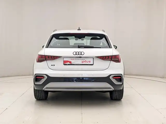 Audi A3 view 5