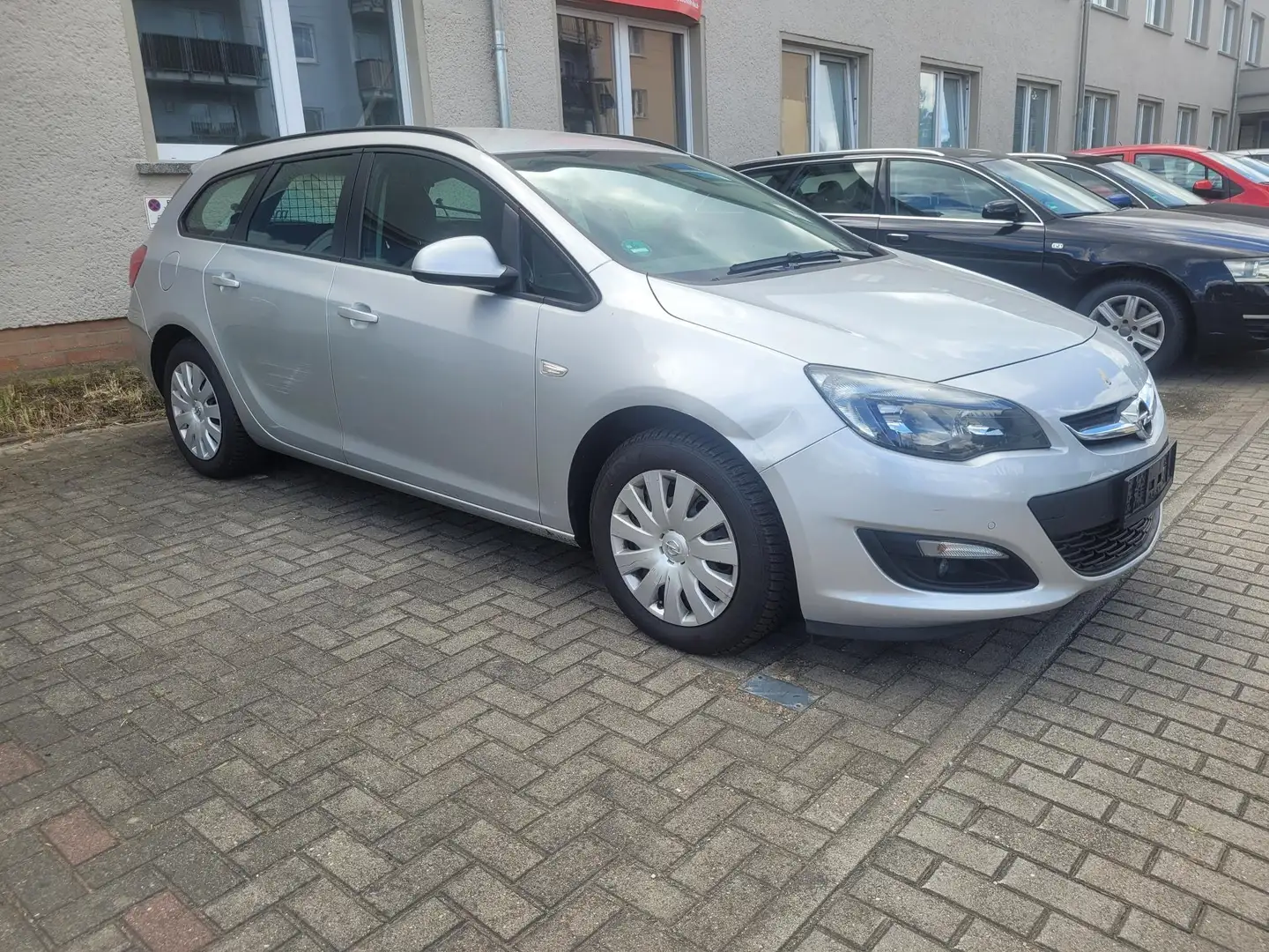 Opel Astra 1.6 CDTI DPF Sports Tourer Navi Argento - 2