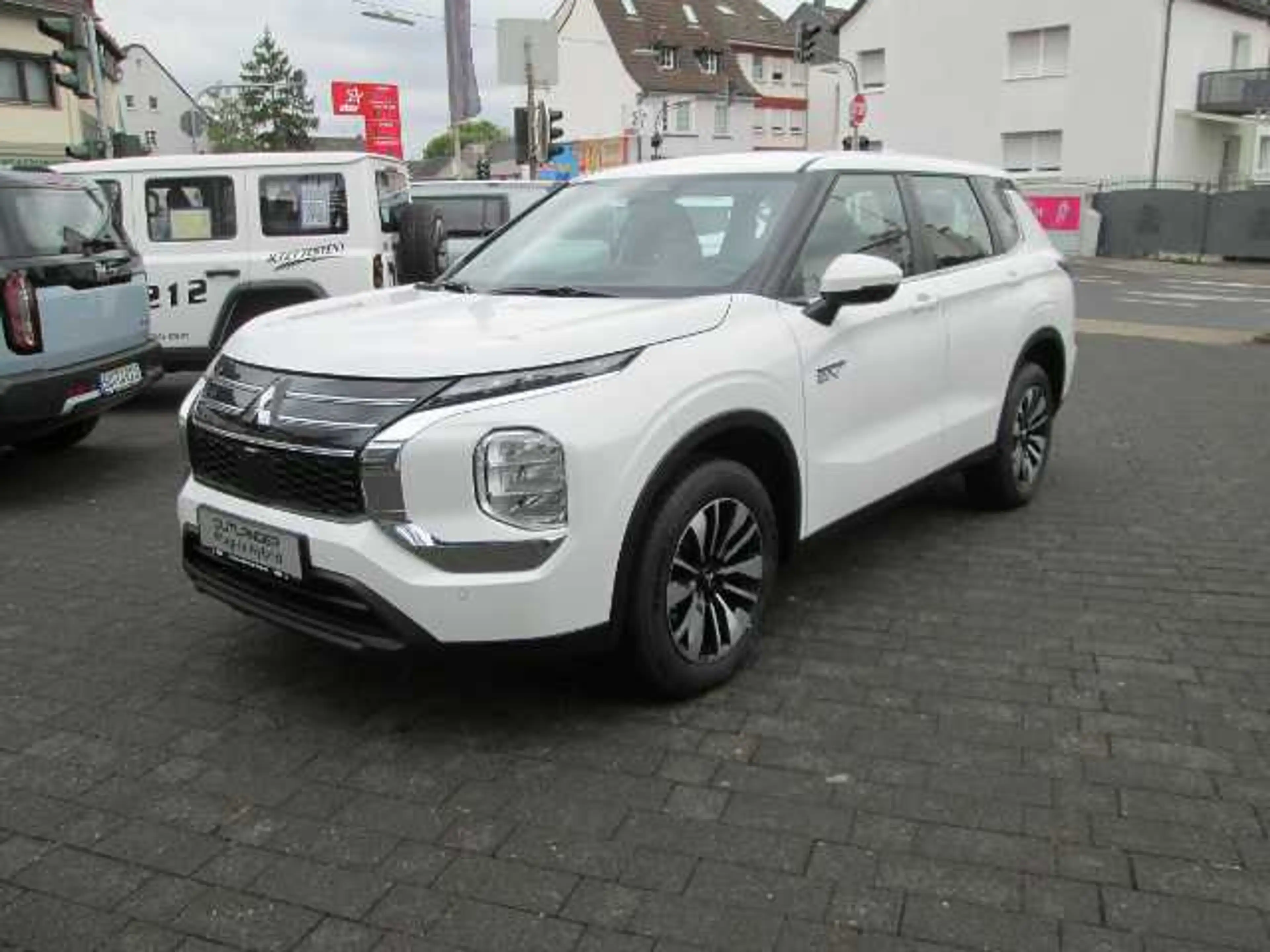 Mitsubishi Outlander 2.4L PHEV Diamant