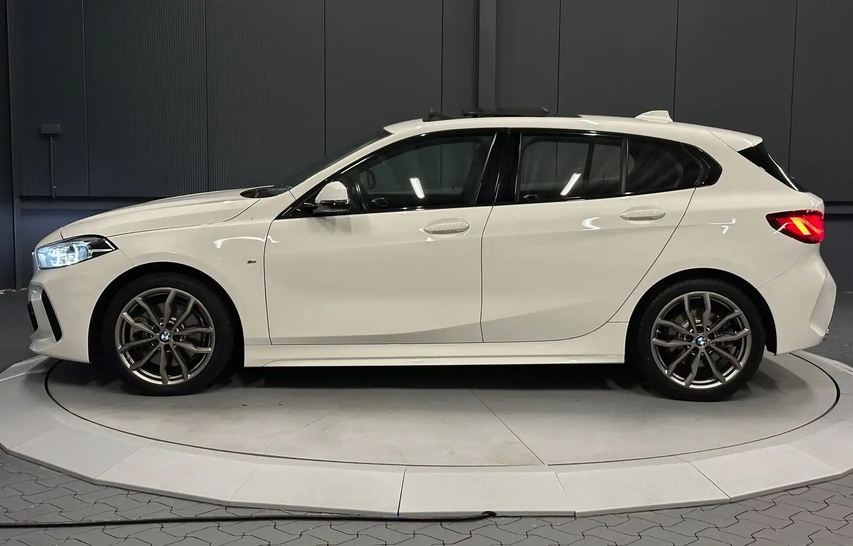 BMW 120 i M-Sport *PANORAMA*Premium-Pak.*HIFI*Shadow-Line* Blanco - 2