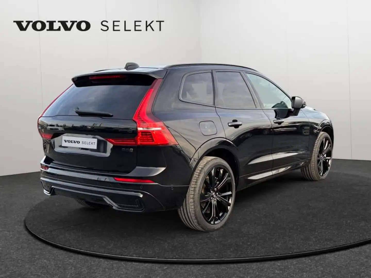 Volvo XC60 B5 AWD Black Edition / Essence Noir - 2