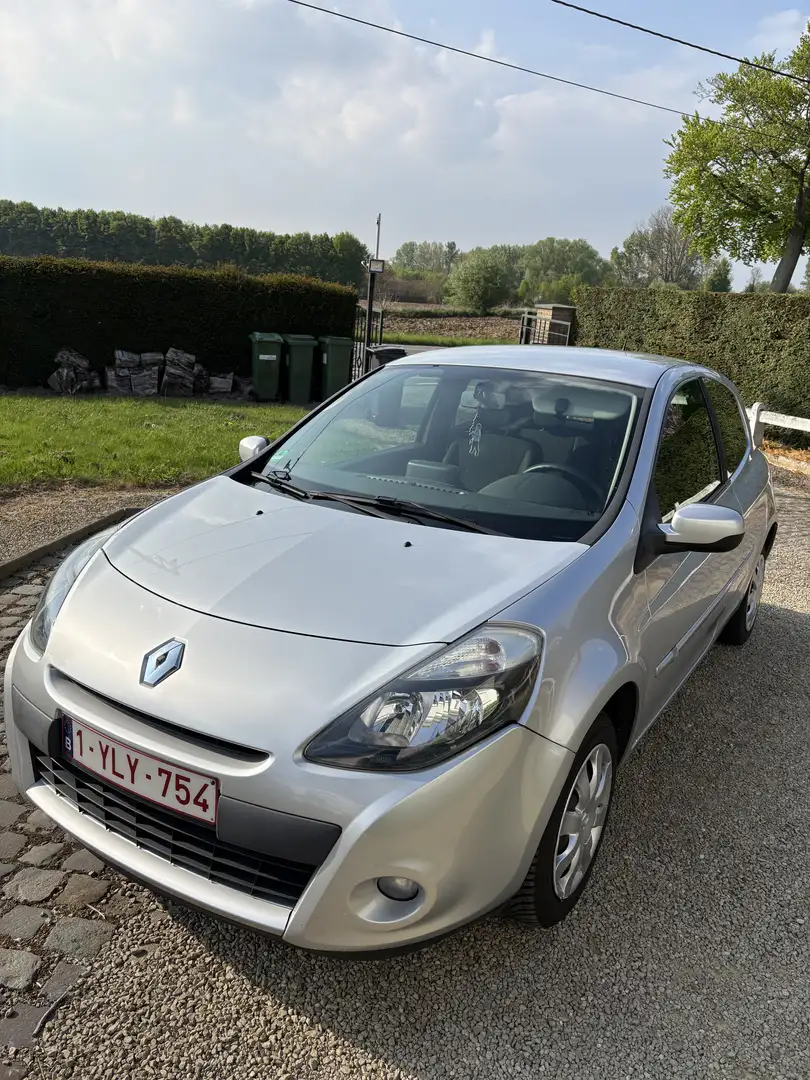 Renault Clio 1.2 16V 75 GPS - 1
