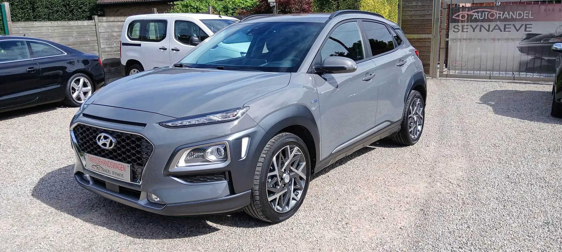 Hyundai KONA Kona 1.6 GDI DCT Hybrid Premium Grijs - 1